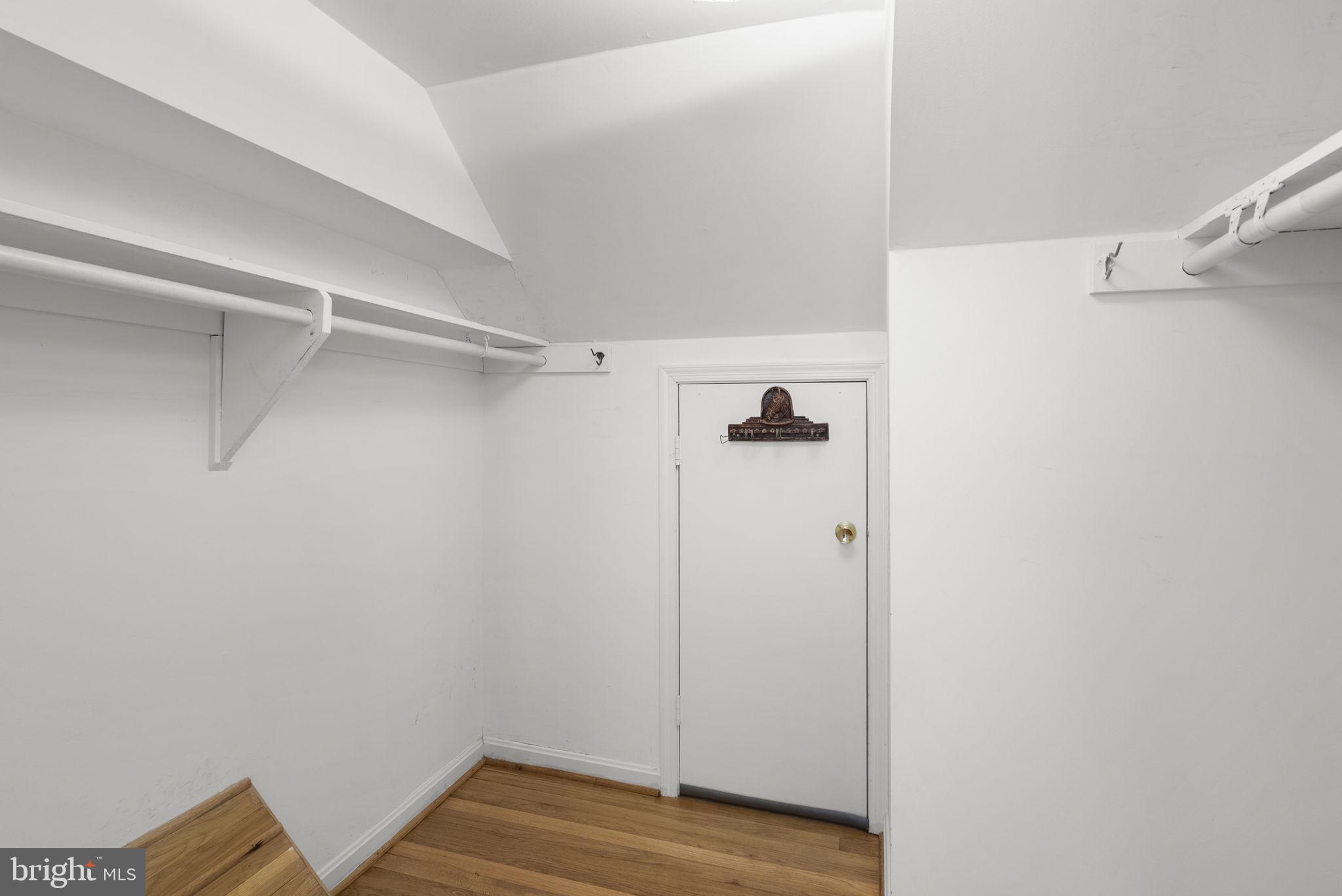 GUM SPRINGS FARM - Residential