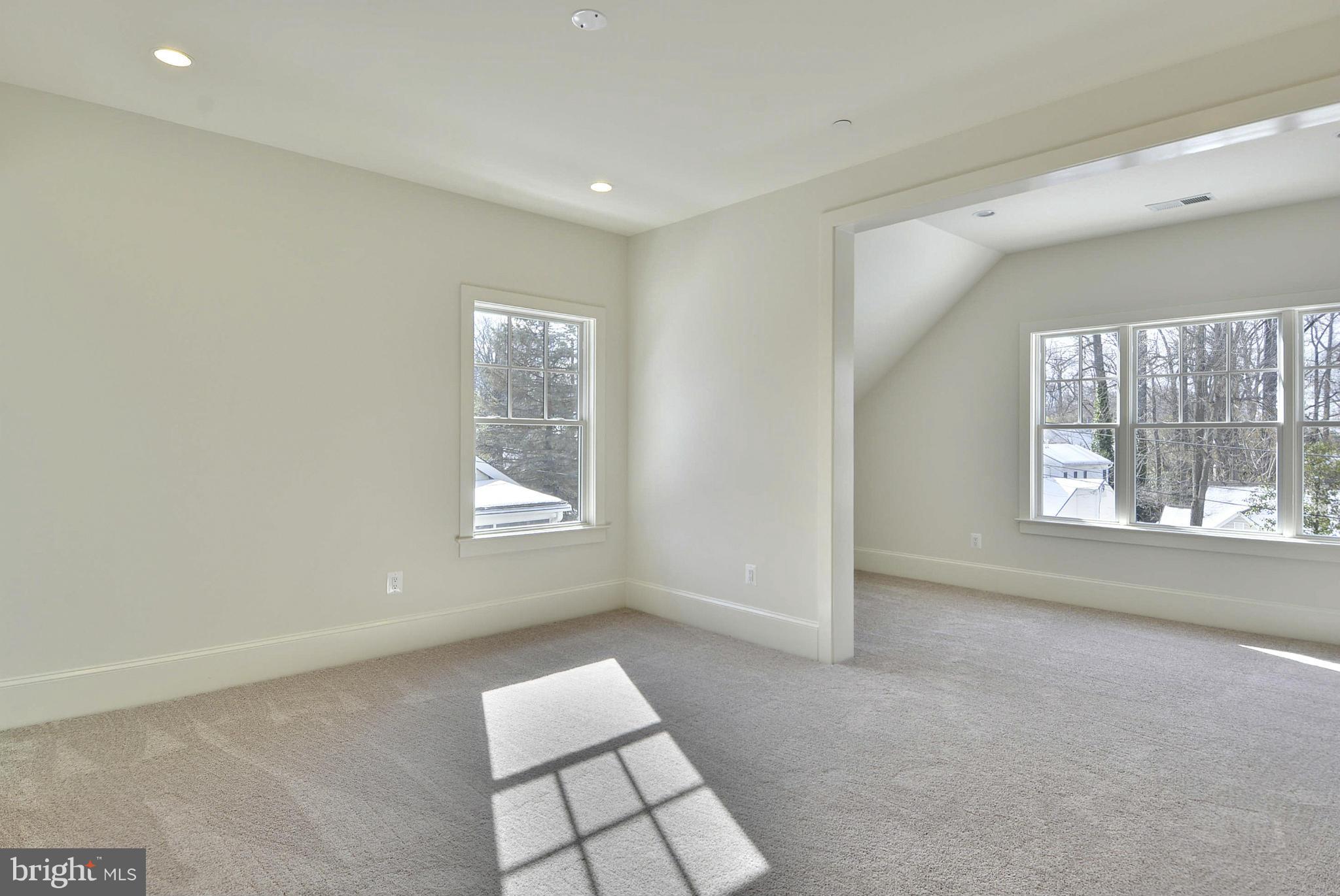 GLEN ECHO HEIGHTS - Residential