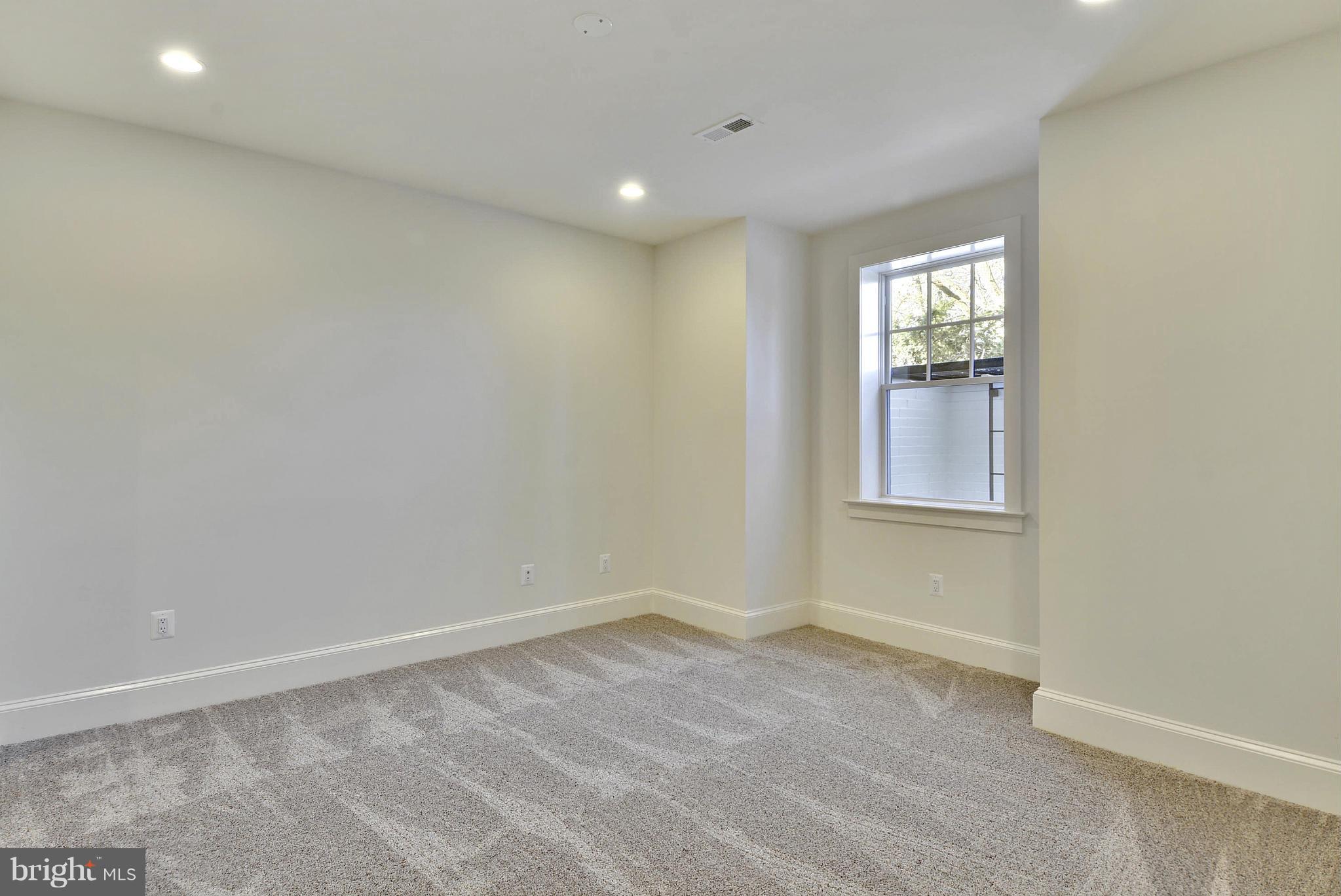 GLEN ECHO HEIGHTS - Residential