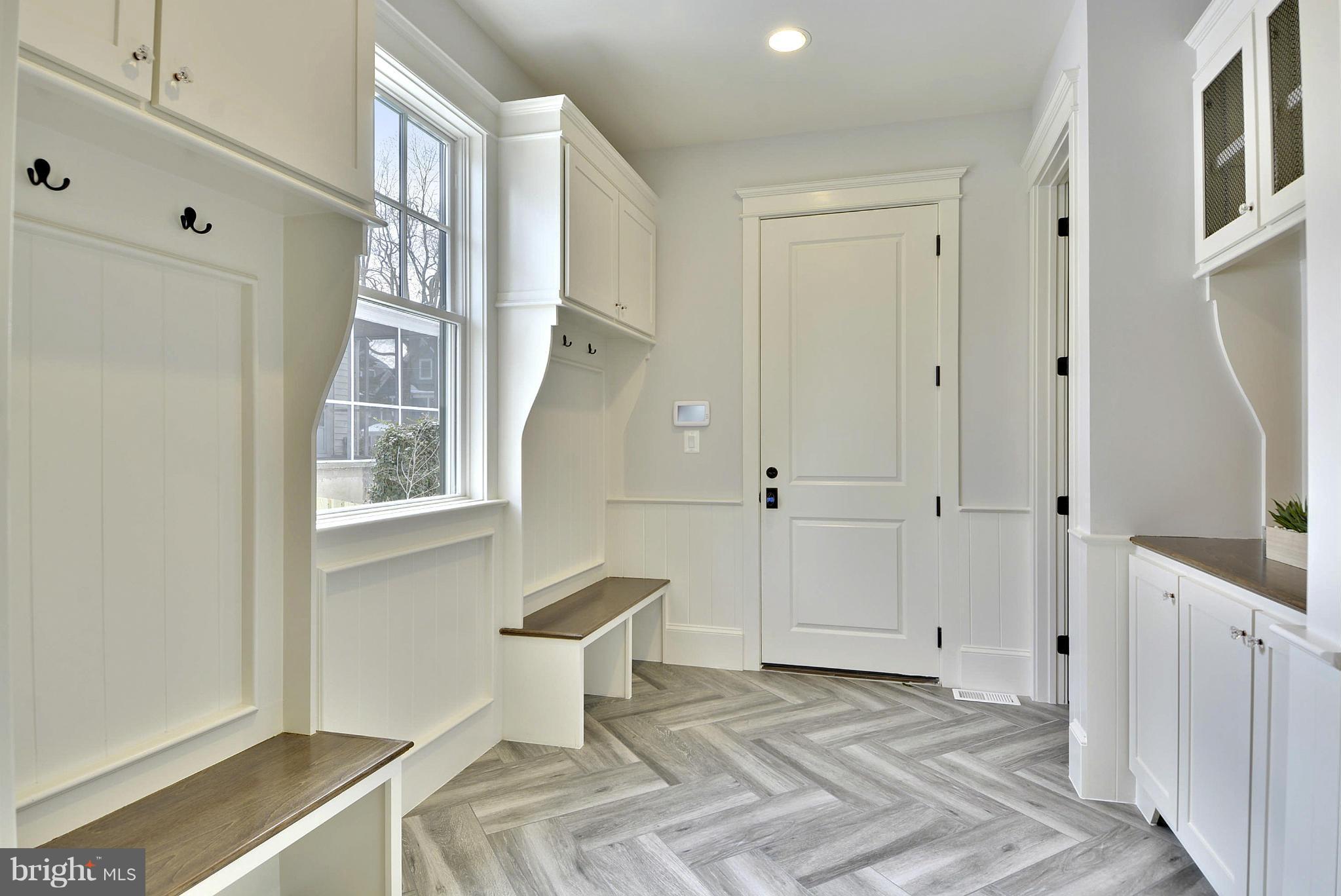 GLEN ECHO HEIGHTS - Residential