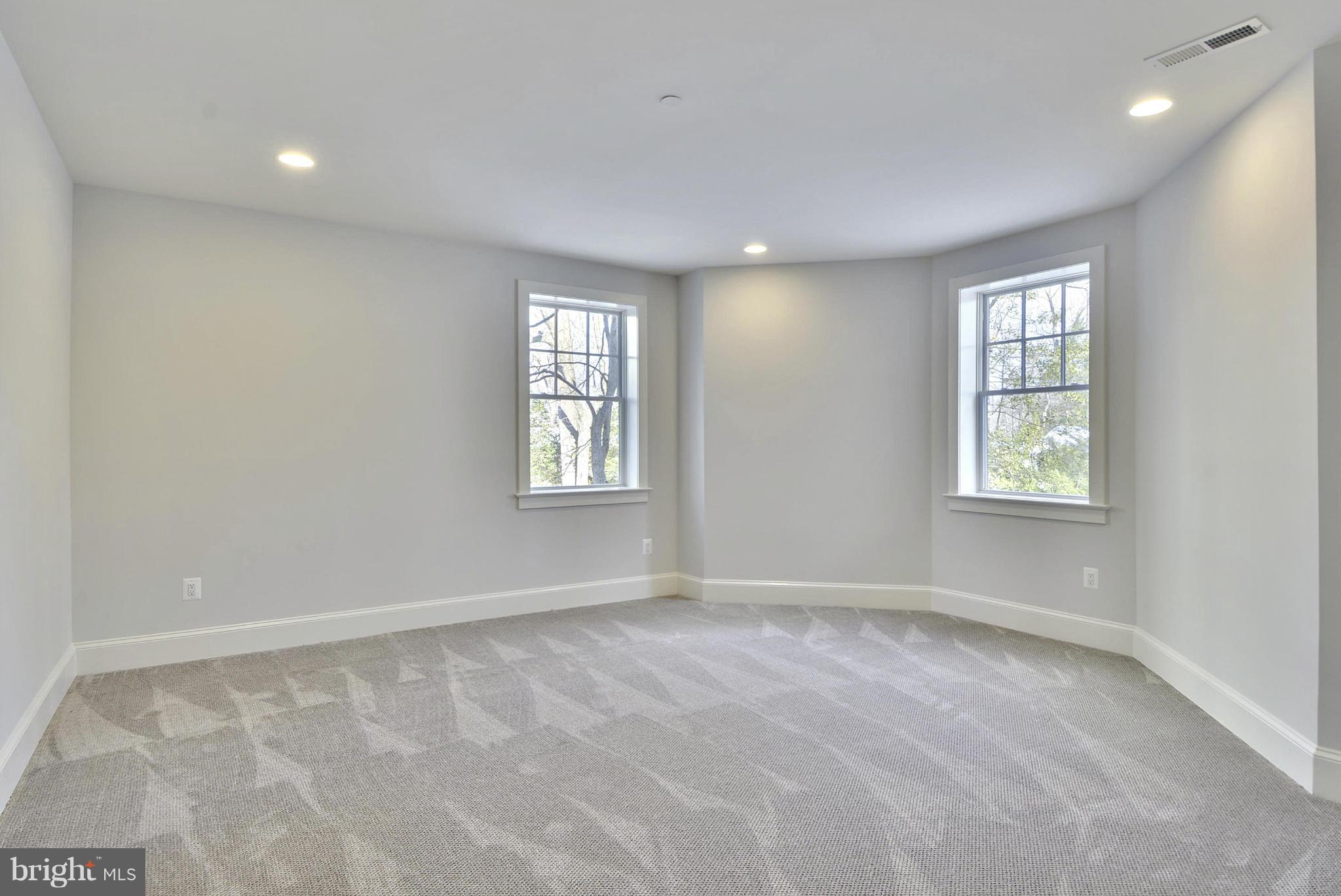 GLEN ECHO HEIGHTS - Residential