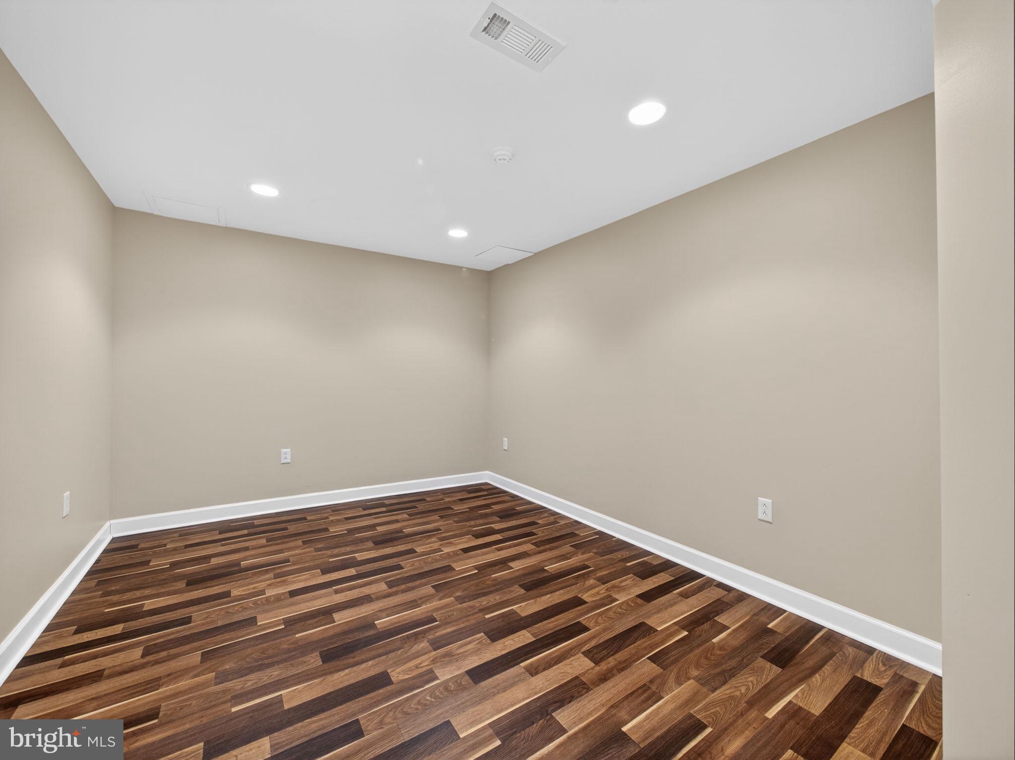 RIDINGS OF NORTHAM - Residential