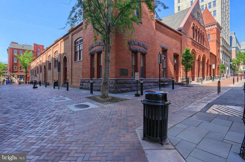 HIGHLY SUCCESSFUL Turnkey Business Operation...One of Lancaster's most popular Restaurant/Bars is for sale.  Call Marilyn Berger for non-disclosure and financial information available.