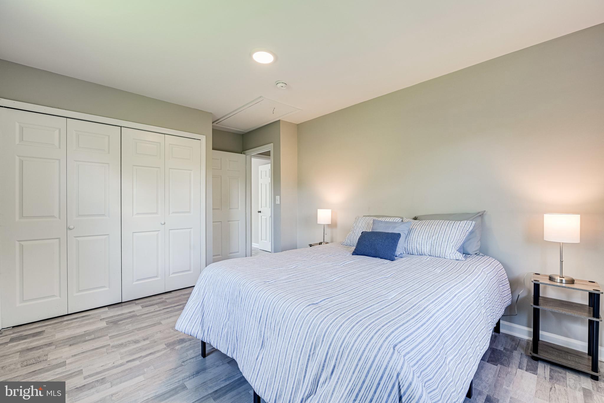 MOOREFIELD - Residential