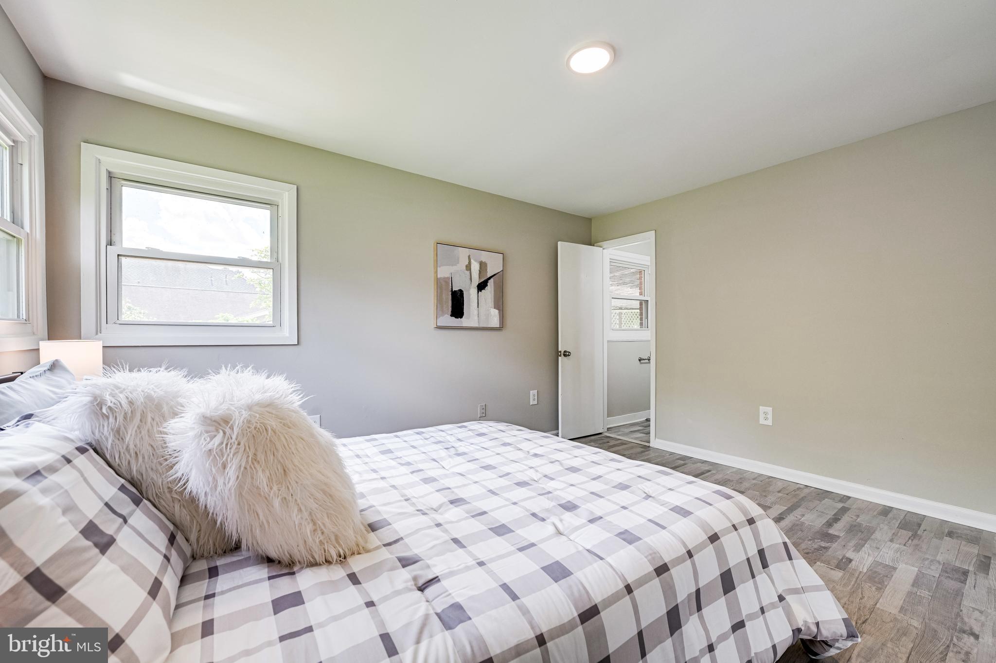 MOOREFIELD - Residential