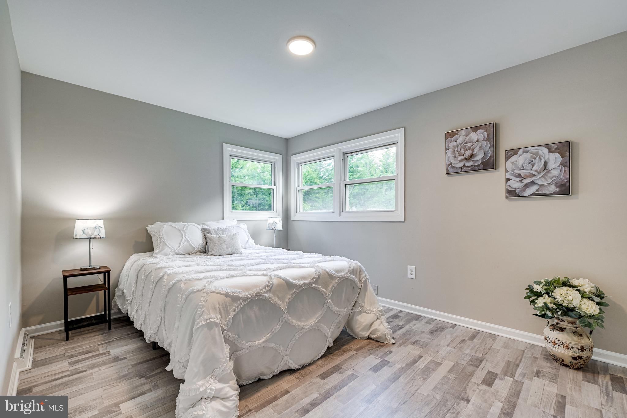 MOOREFIELD - Residential