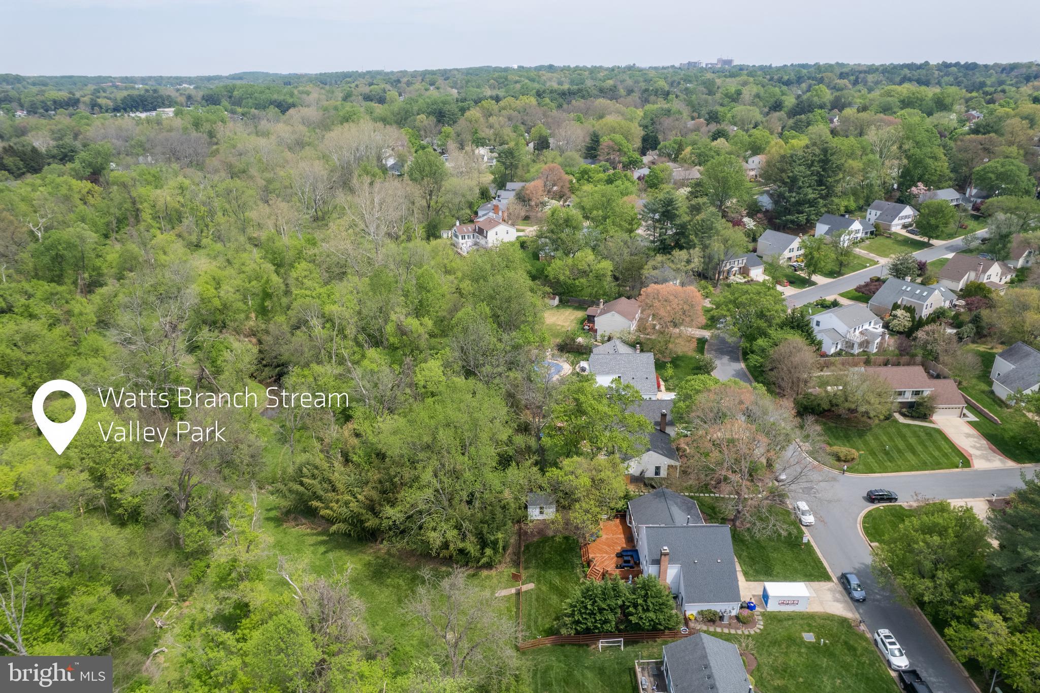 POTOMAC COMMONS - Residential