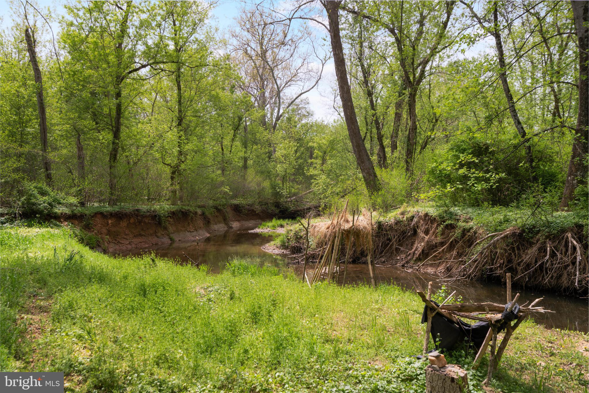 POTOMAC COMMONS - Residential