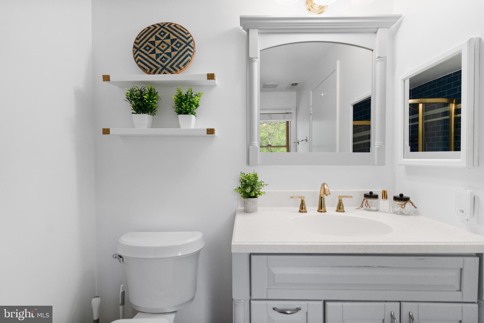 POTOMAC COMMONS - Residential