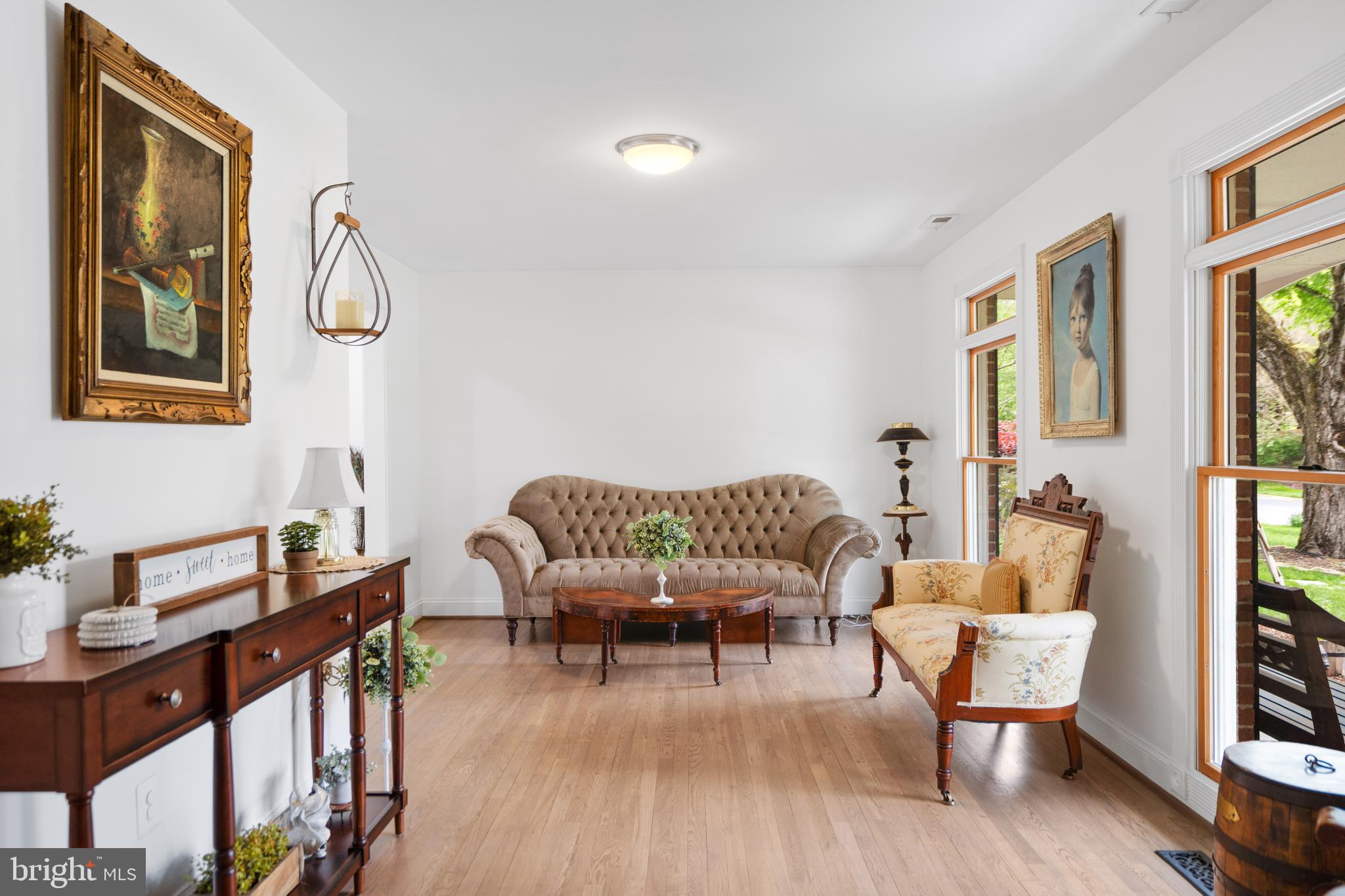 POTOMAC COMMONS - Residential