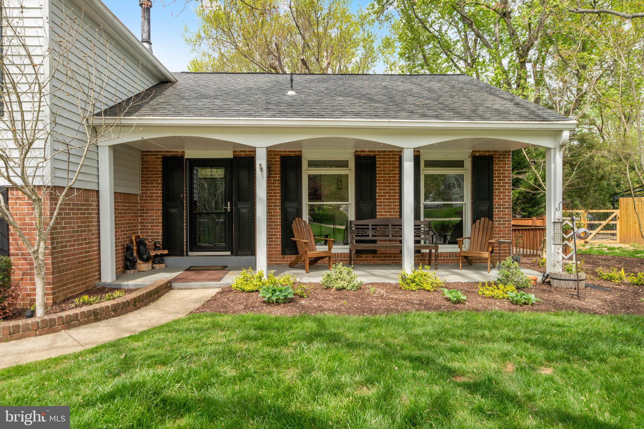 POTOMAC COMMONS - Residential