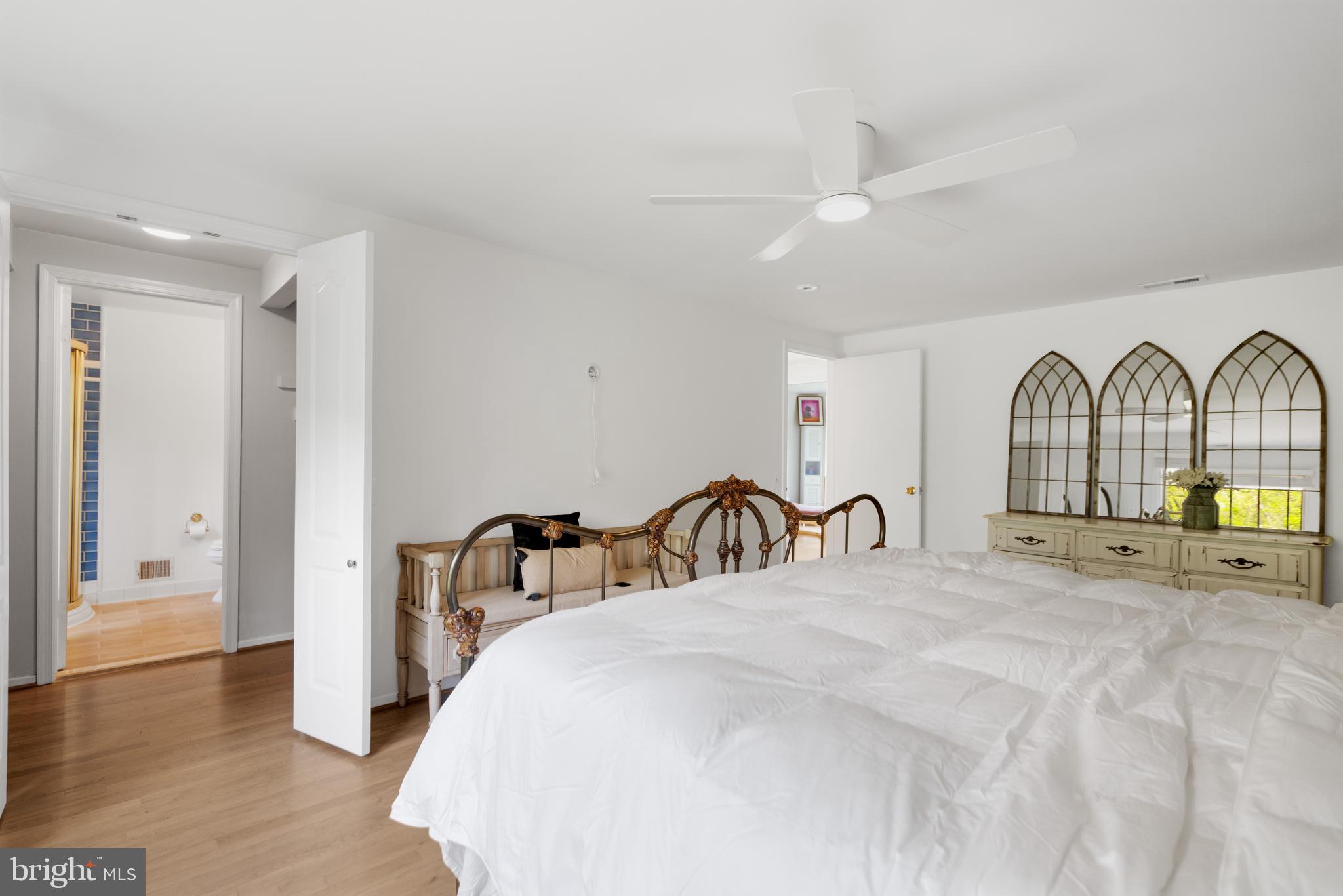 POTOMAC COMMONS - Residential