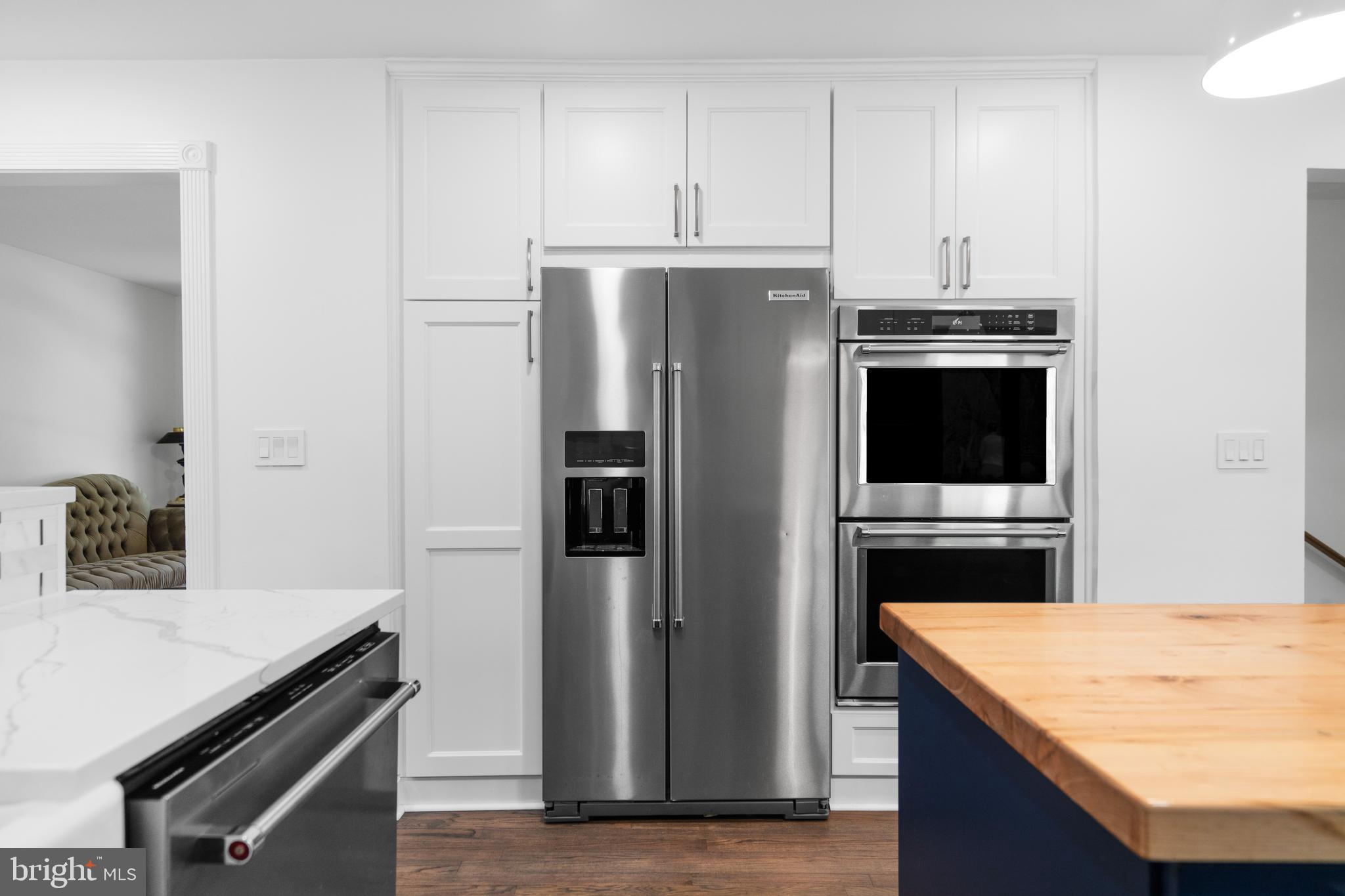 POTOMAC COMMONS - Residential