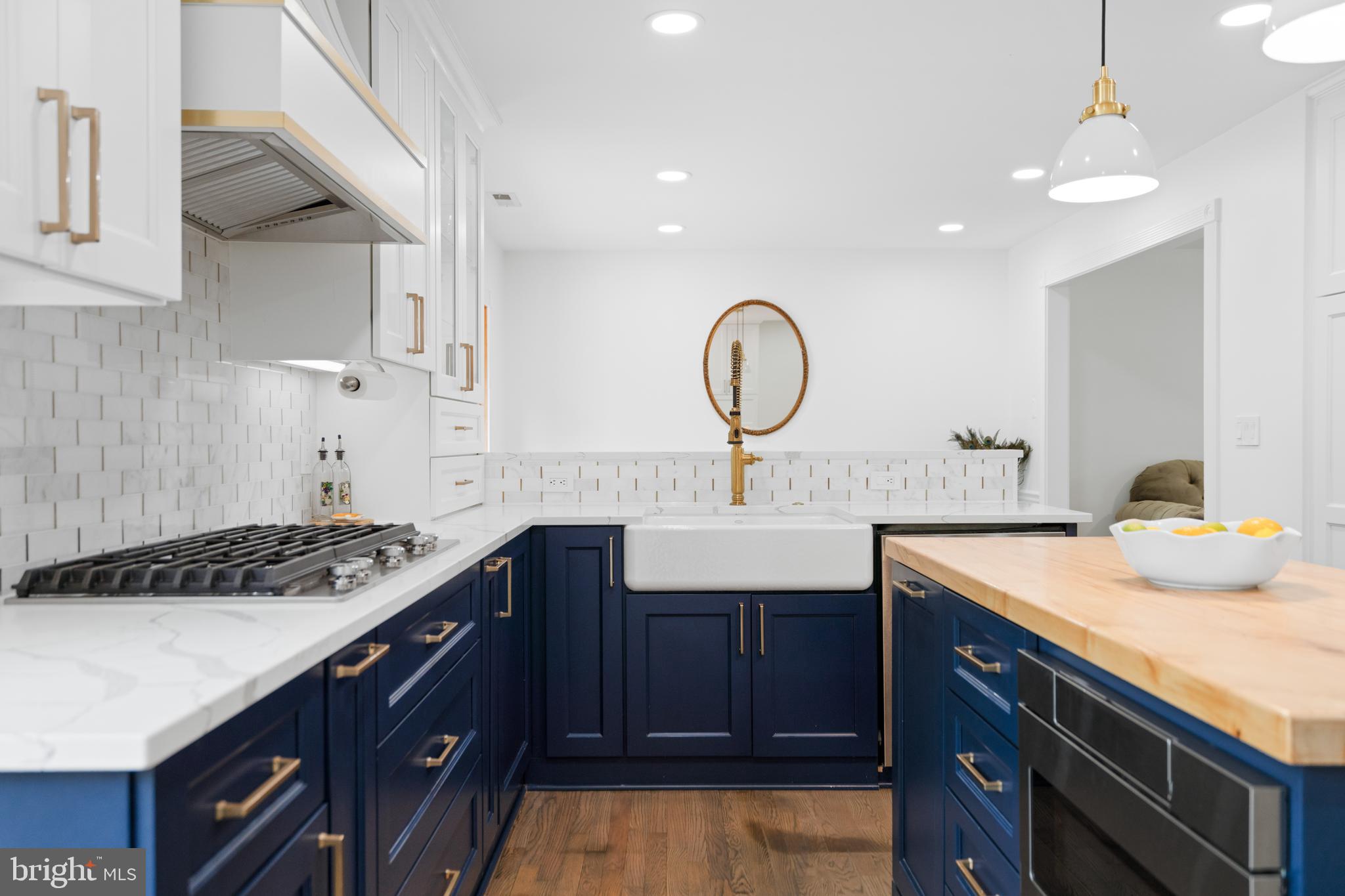 POTOMAC COMMONS - Residential