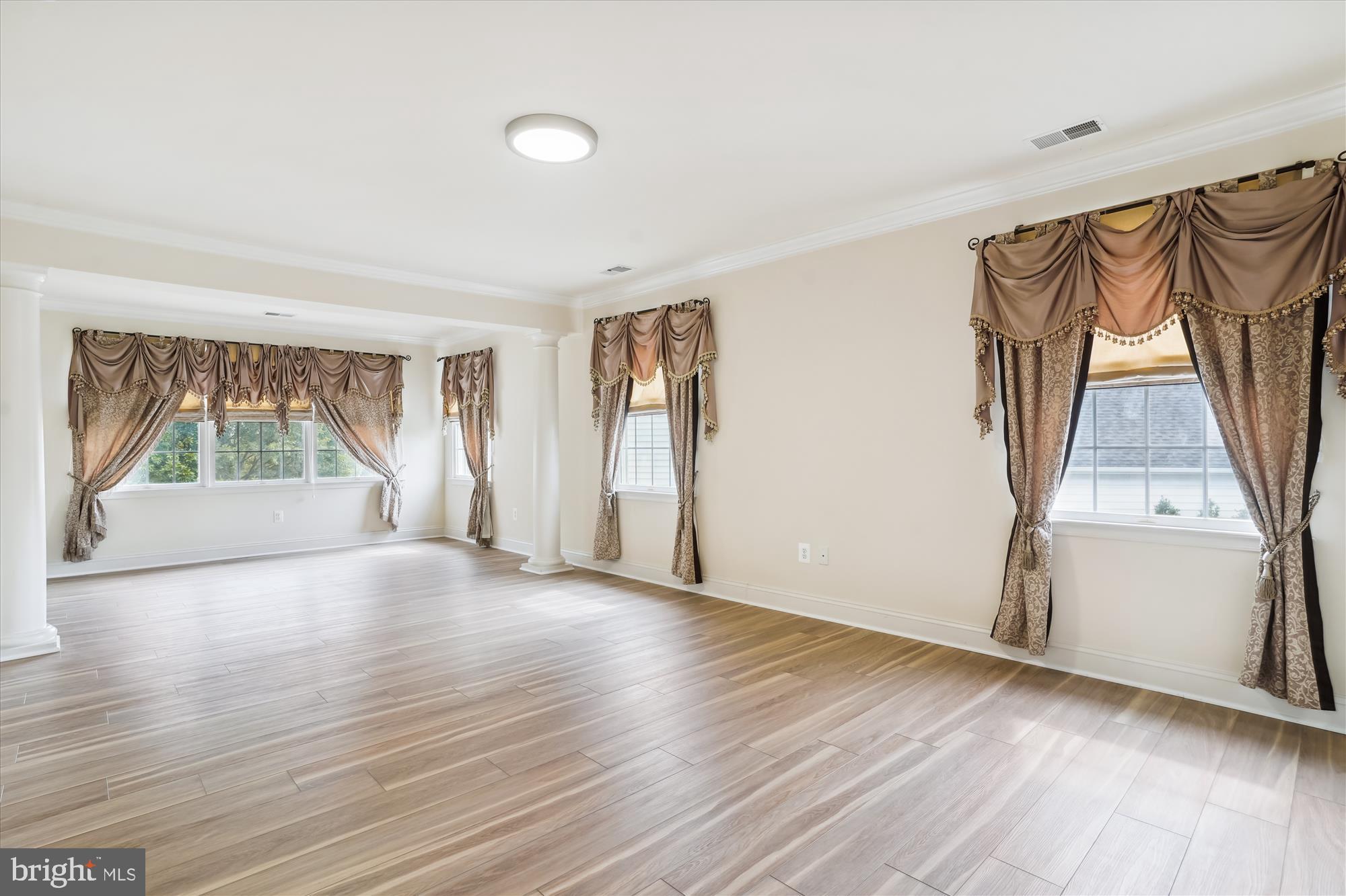 DOMINION VALLEY COUNTRY CLUB - Residential