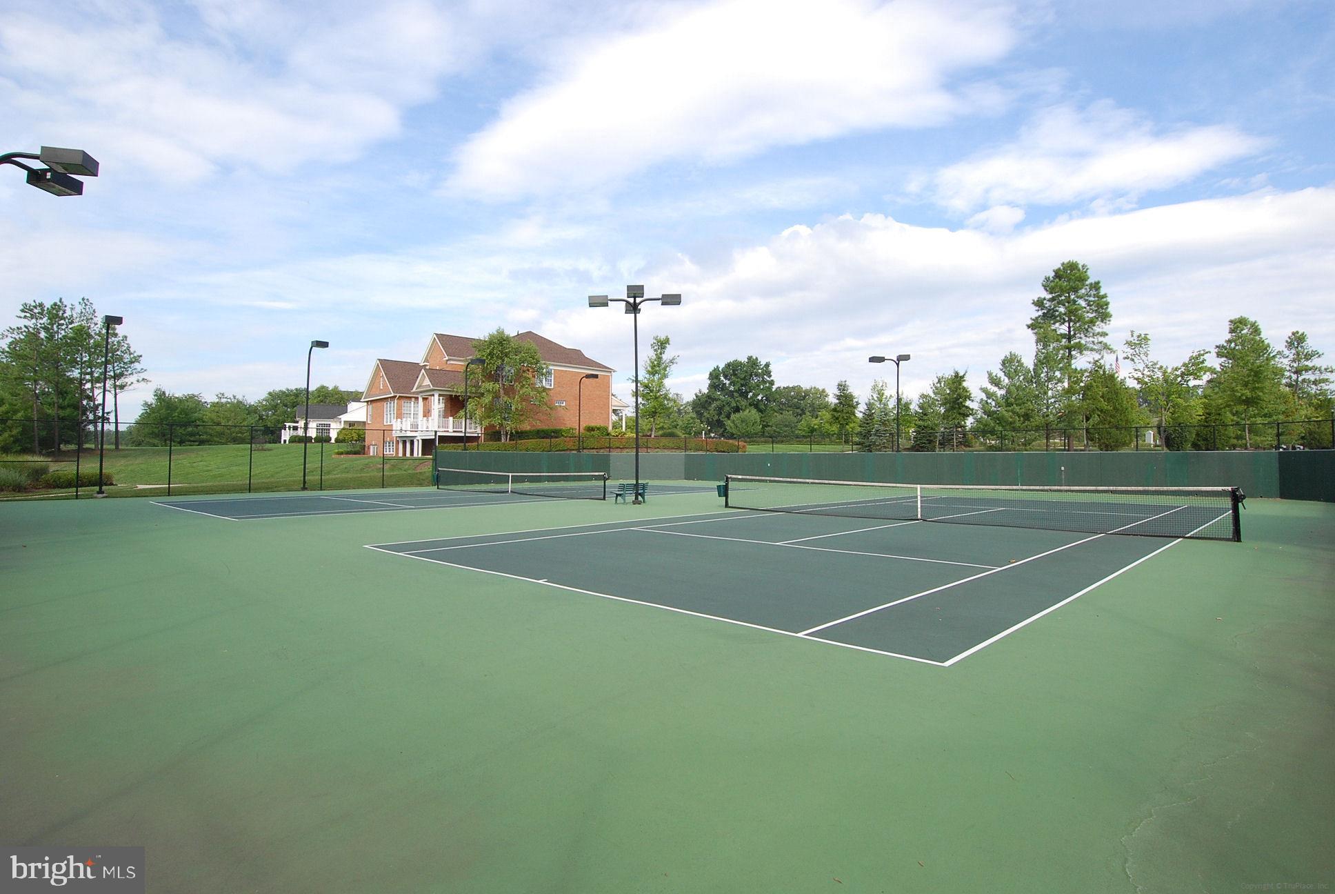 DOMINION VALLEY COUNTRY CLUB - Residential