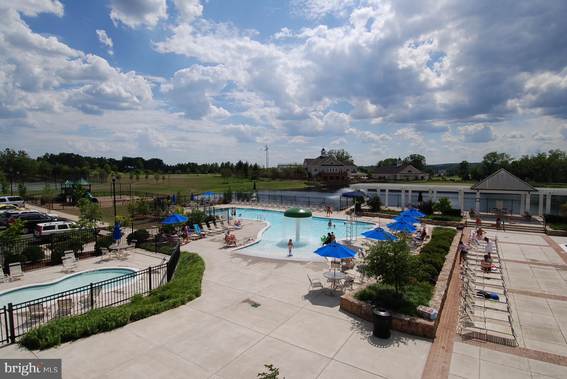 DOMINION VALLEY COUNTRY CLUB - Residential