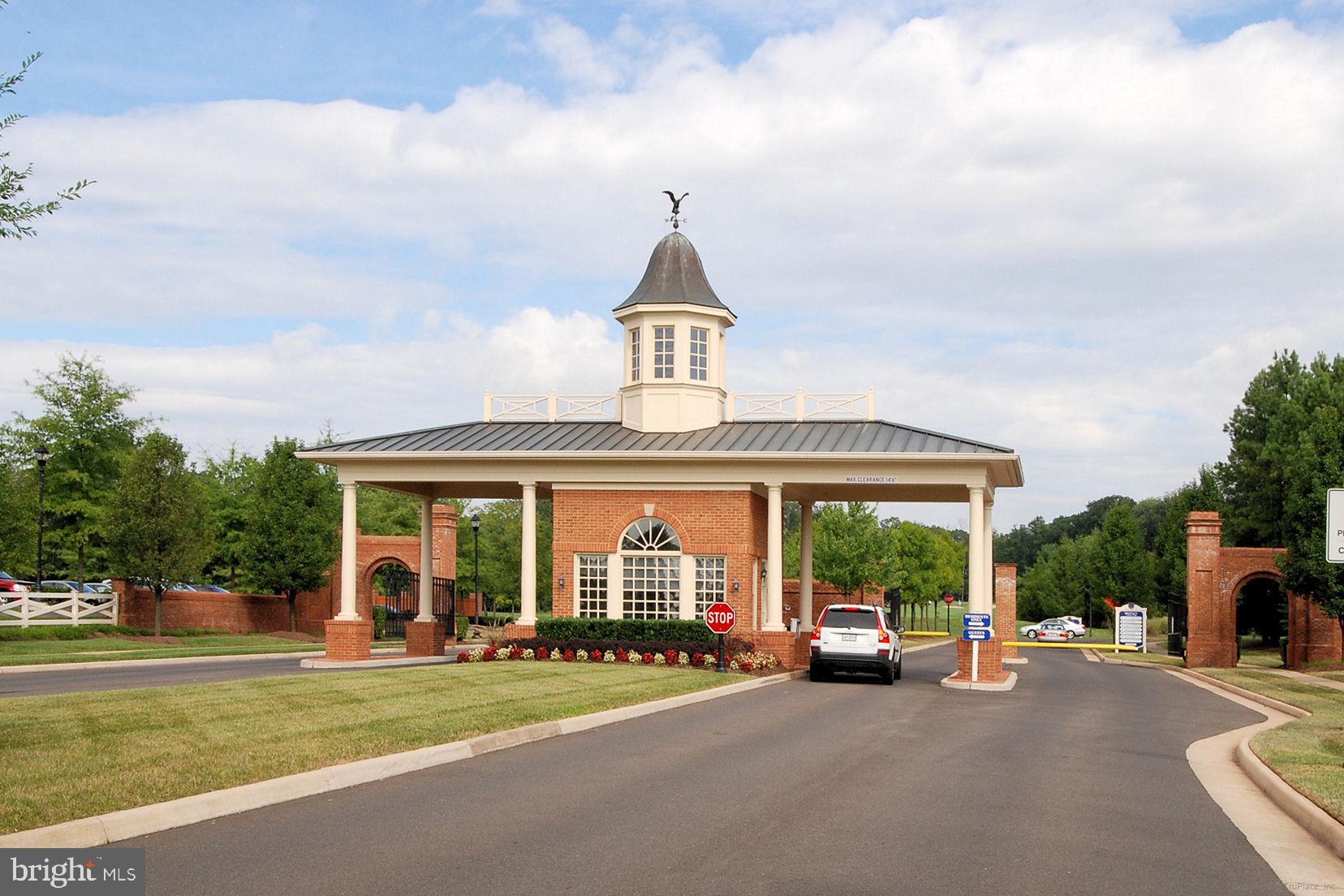 DOMINION VALLEY COUNTRY CLUB - Residential