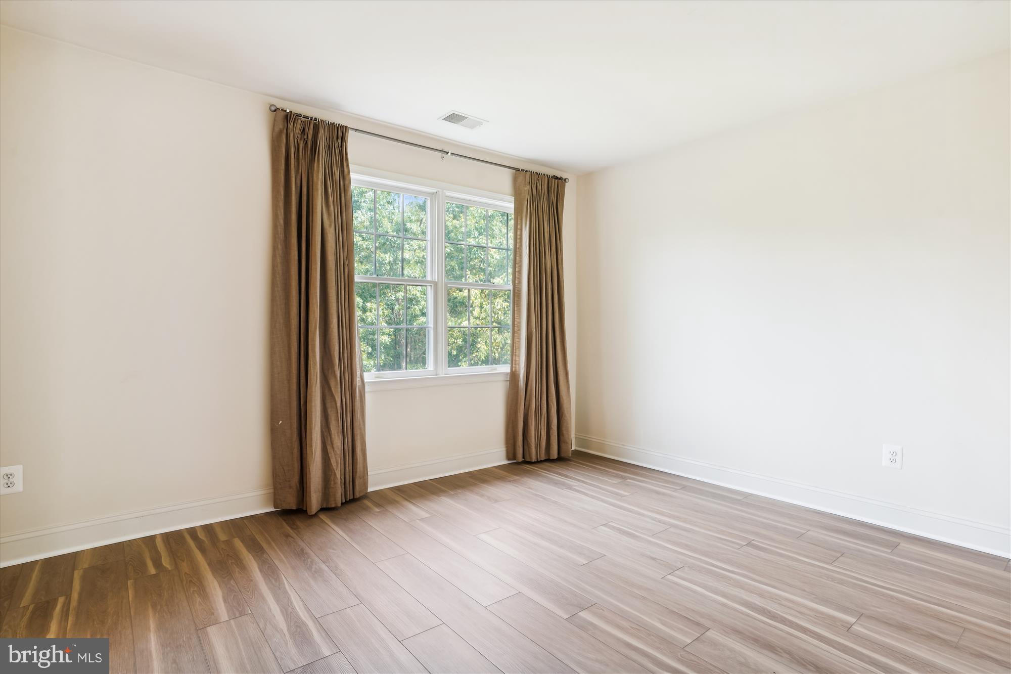 DOMINION VALLEY COUNTRY CLUB - Residential