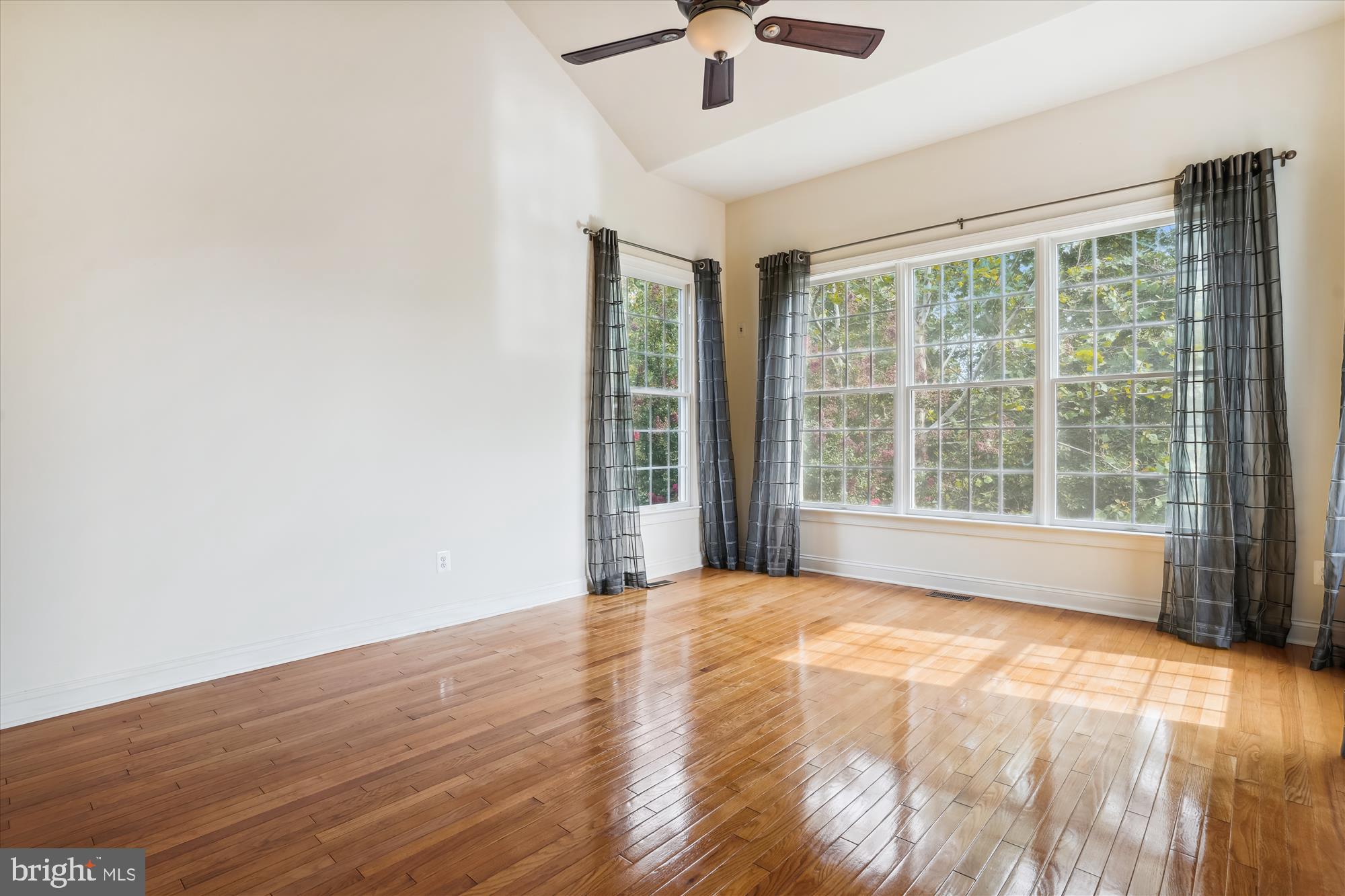 DOMINION VALLEY COUNTRY CLUB - Residential