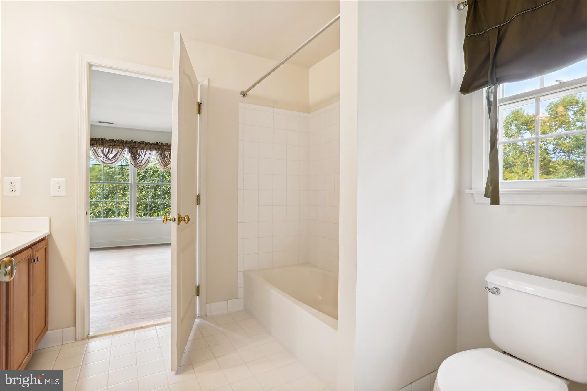 DOMINION VALLEY COUNTRY CLUB - Residential