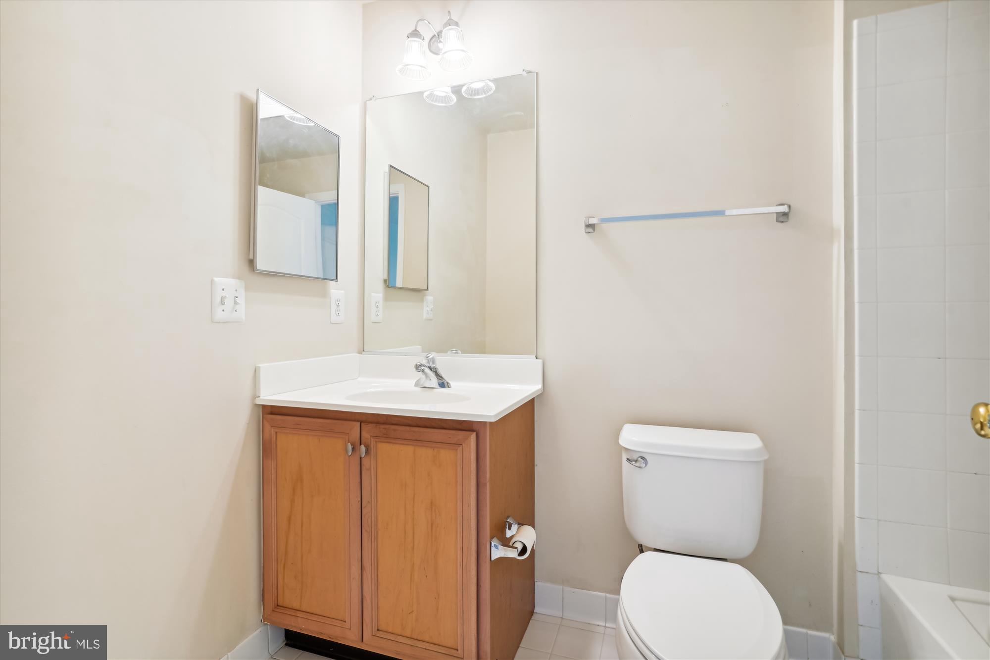 DOMINION VALLEY COUNTRY CLUB - Residential