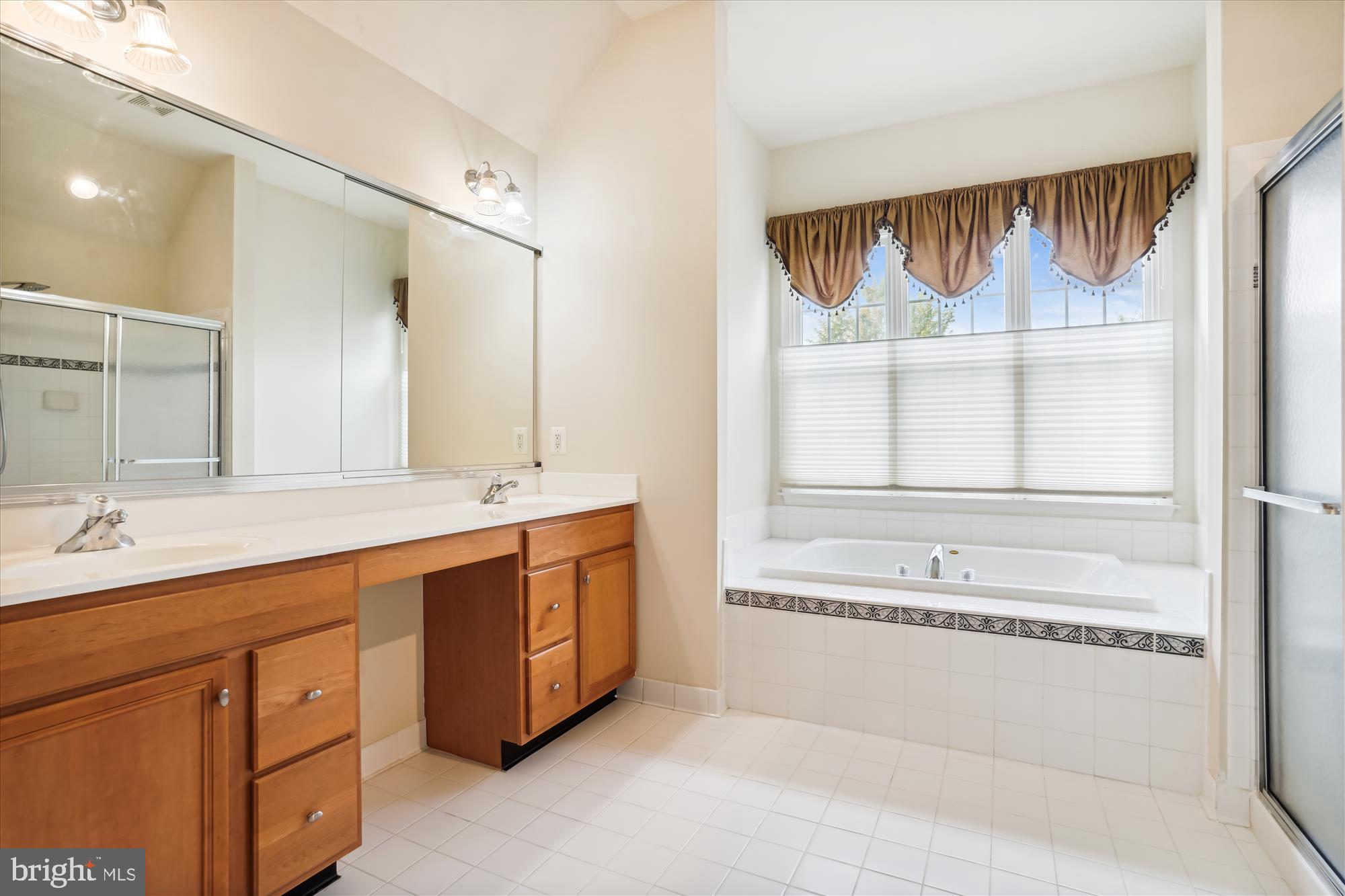 DOMINION VALLEY COUNTRY CLUB - Residential