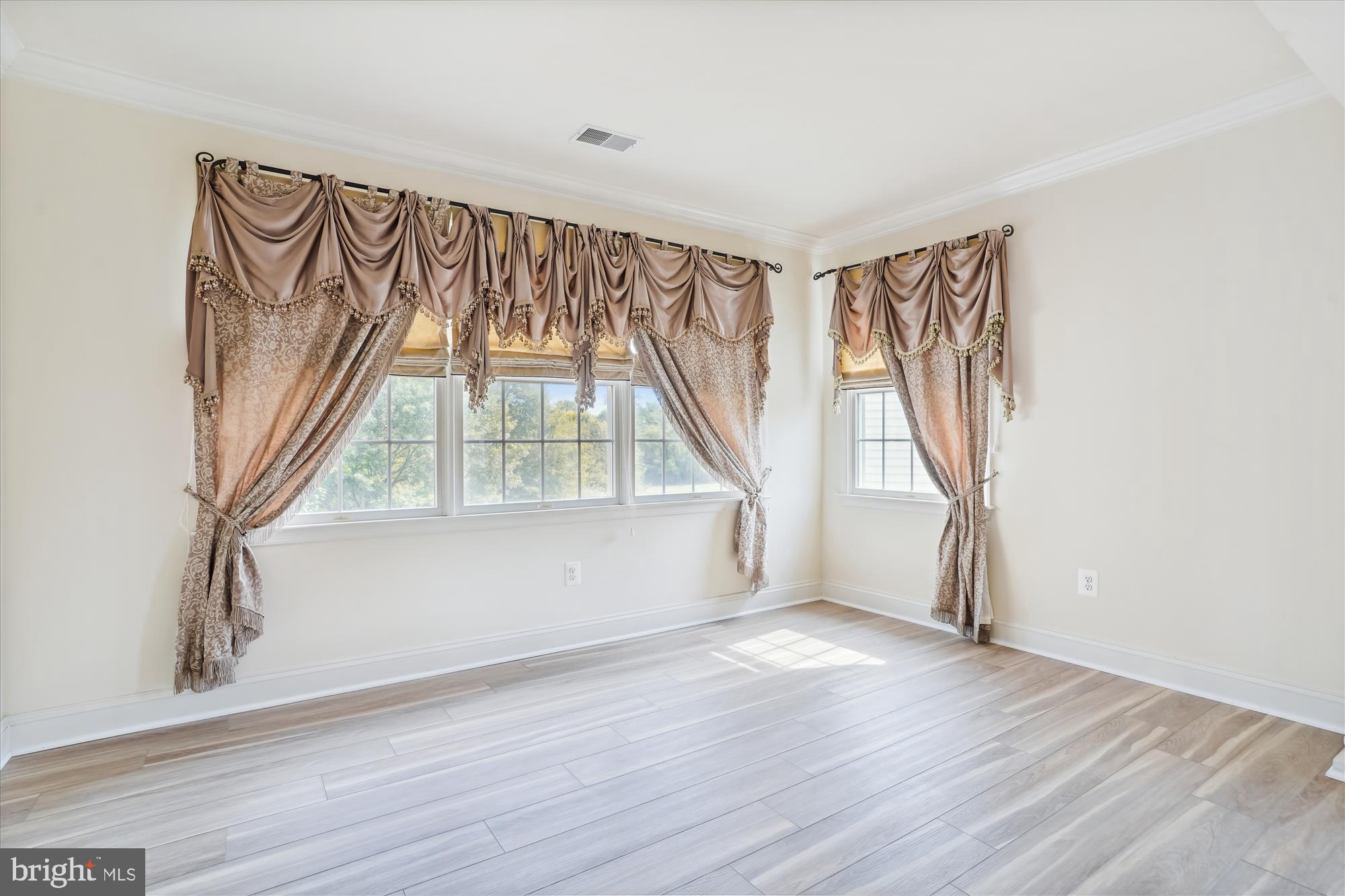 DOMINION VALLEY COUNTRY CLUB - Residential