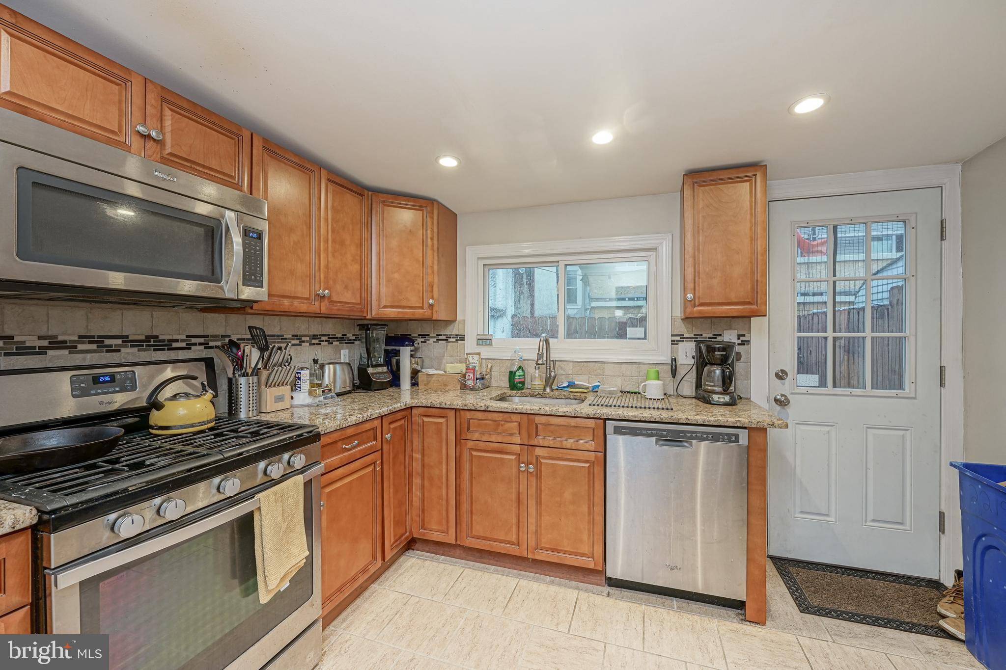 FISHTOWN - Residential Lease