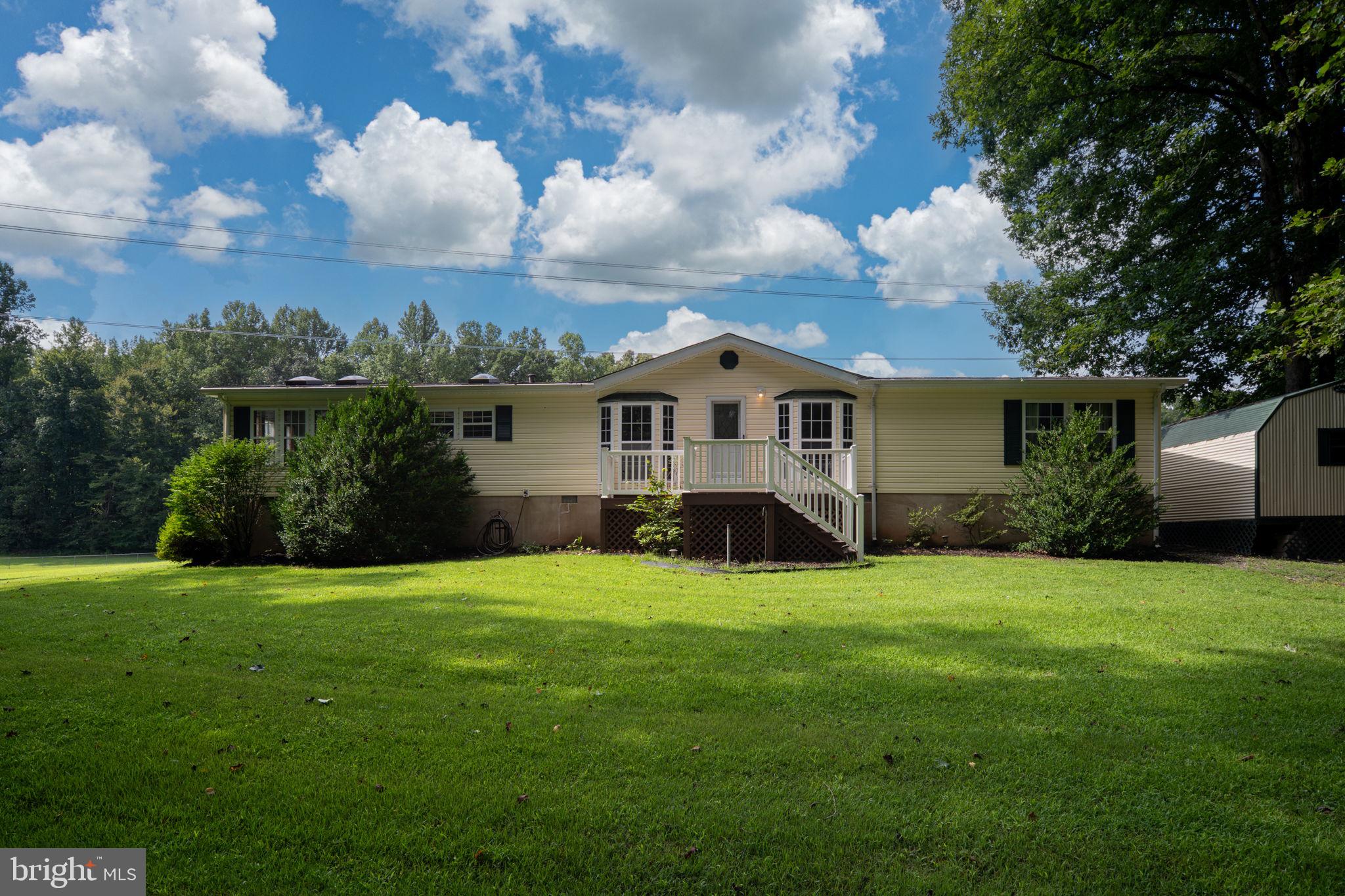 3201 DANBURY CIRCLE