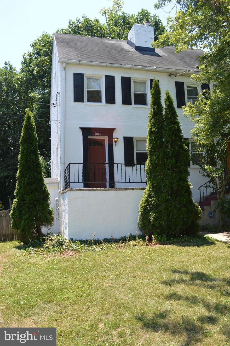 Great Howard County rental with all that Savage Charm! Walk to the historic Savage Mill, Dive Bar, or the park. Close to Marc Train, Balt/Wash/Annapolis/Ft Meade. Pets are case by case and 620+ credit is a must. Eat in kitchen, private back yard with a small deck, walk to savage park. On the main level you have a living room and a kitchen with updated countertop and appliances. On the second floor you will find the master bedroom which is about 10x10. The second bedroom is very small, but ideal for a nursery or small office space and in the hallway is one full bathroom. On the third level there is space for an additional bedroom but this is also very small and more ideal as storage or office space. Pets are case by case and if approved there is a $500 additional pet deposit. Easy to show, immediate occupancy!