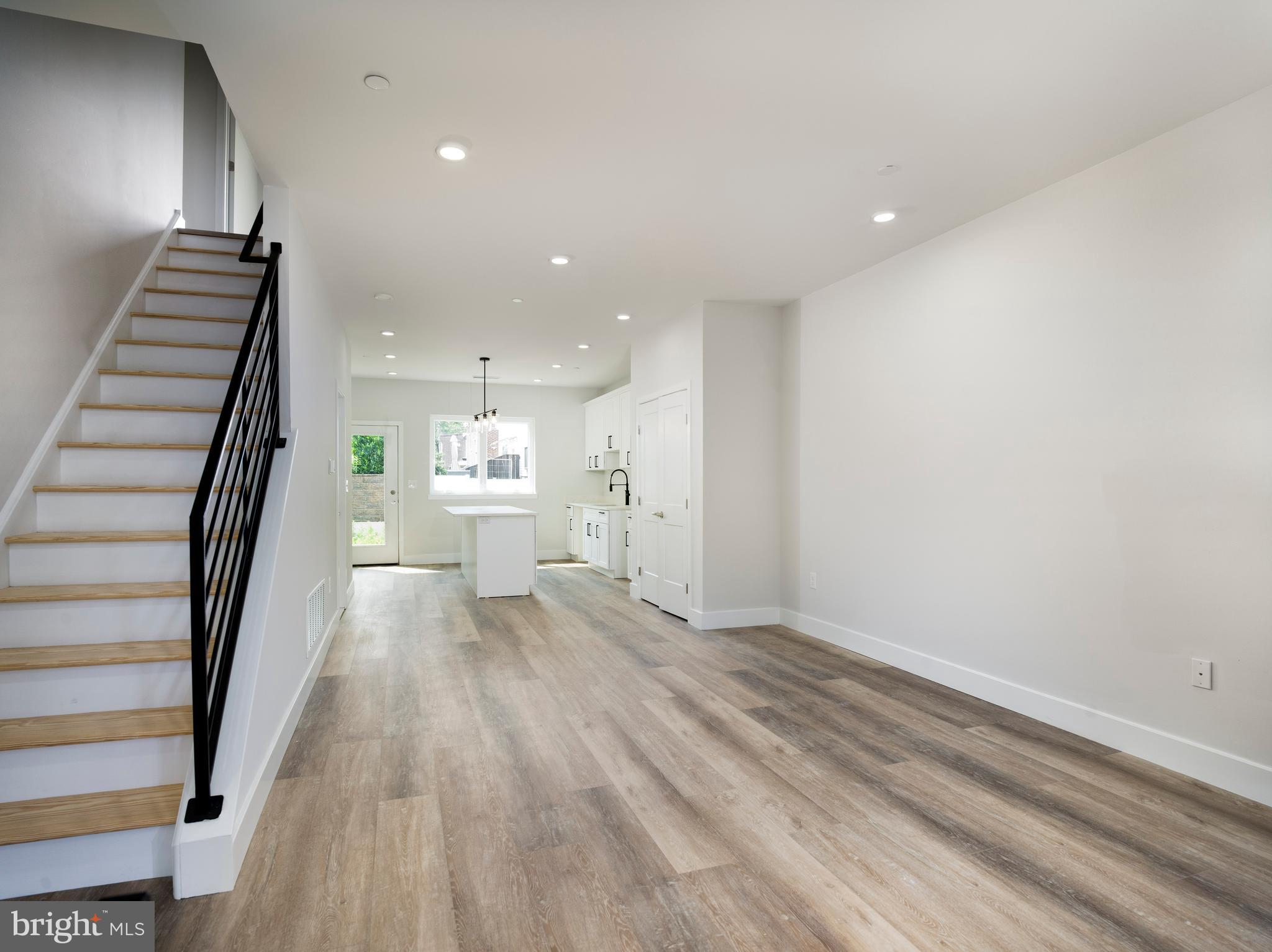 MANAYUNK - Residential