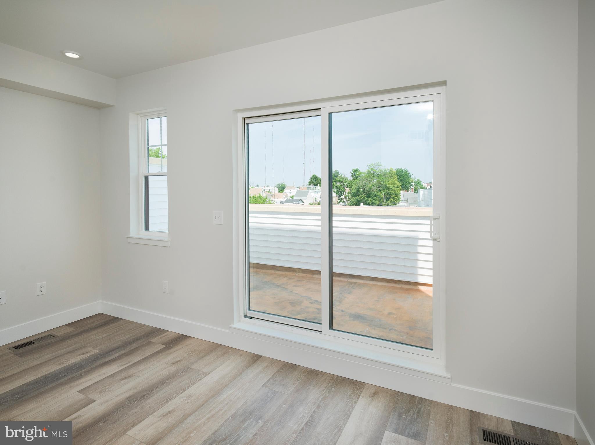 MANAYUNK - Residential