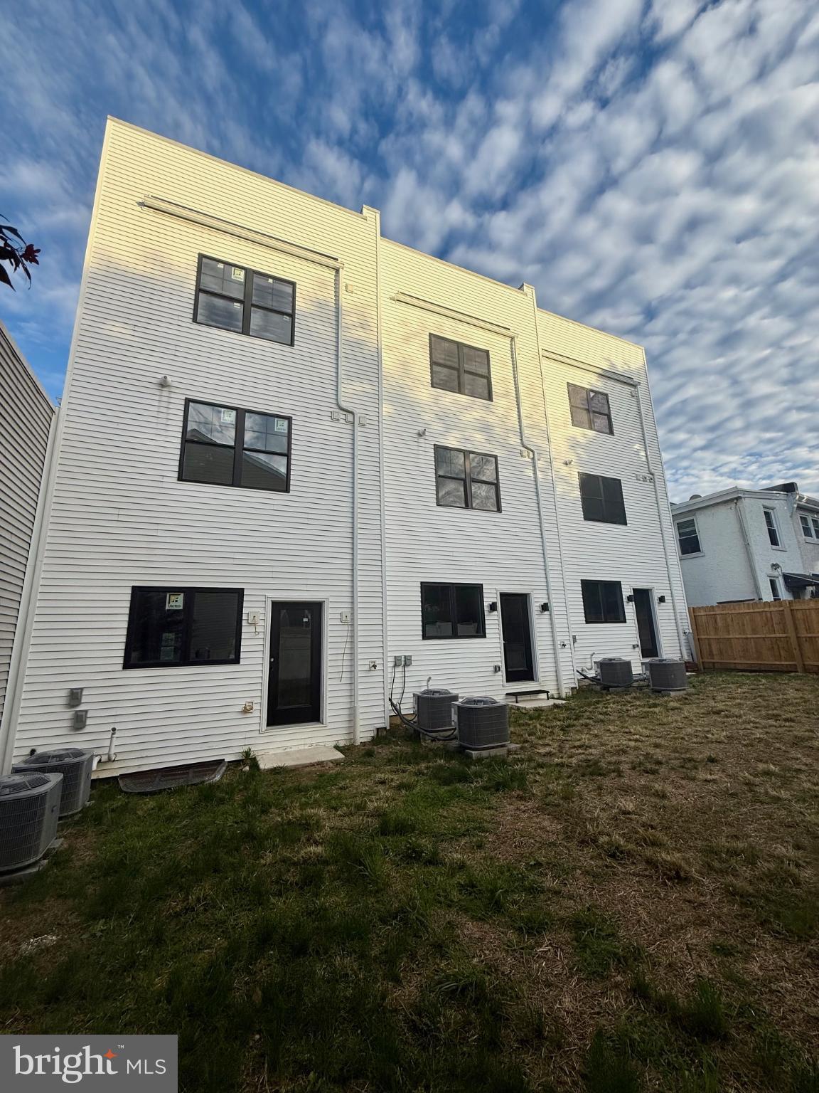 MANAYUNK - Residential