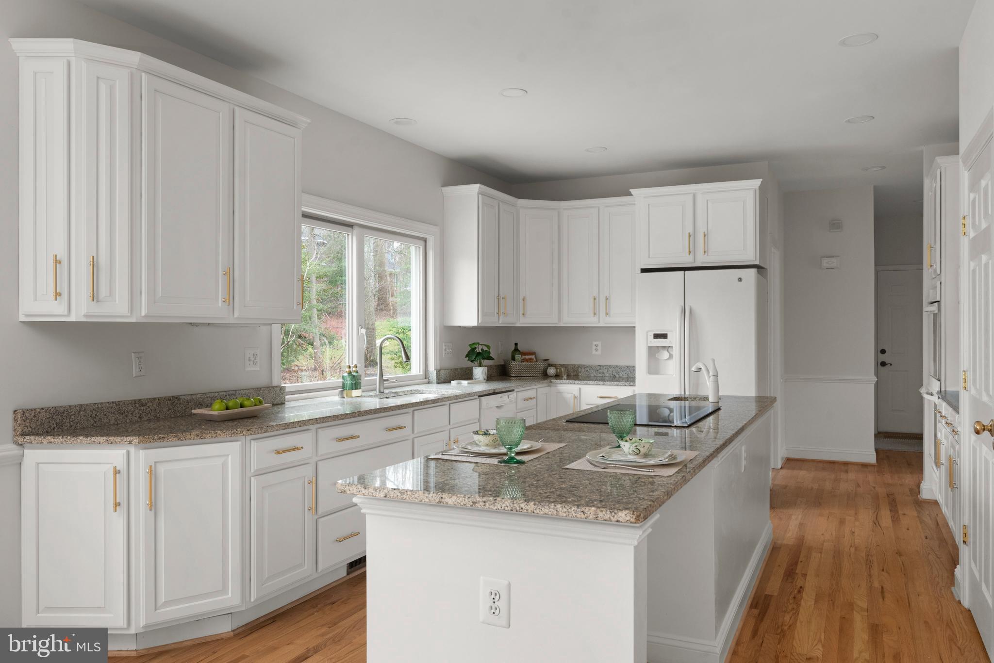 STONINGTON - Residential