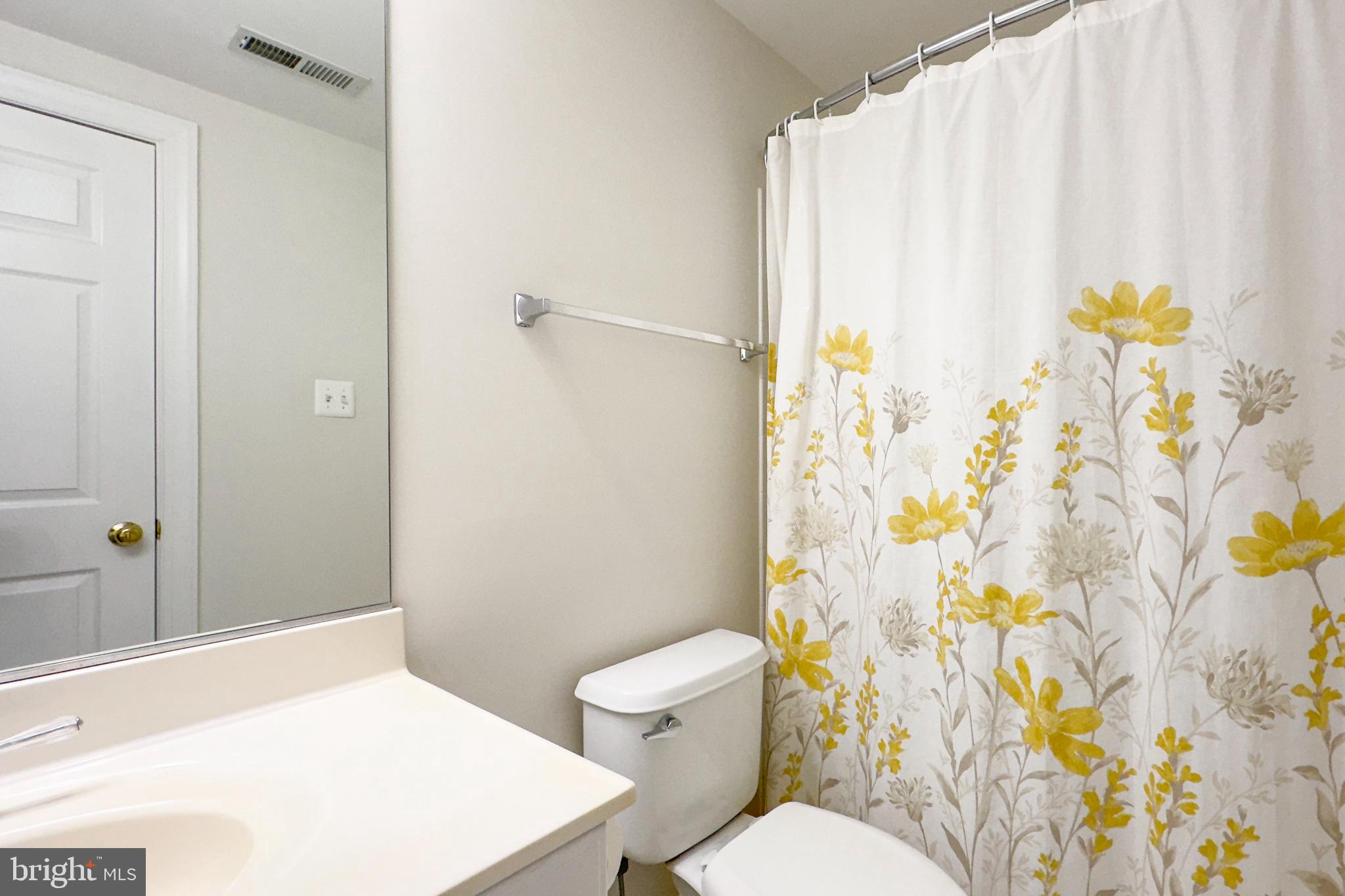 STONINGTON - Residential