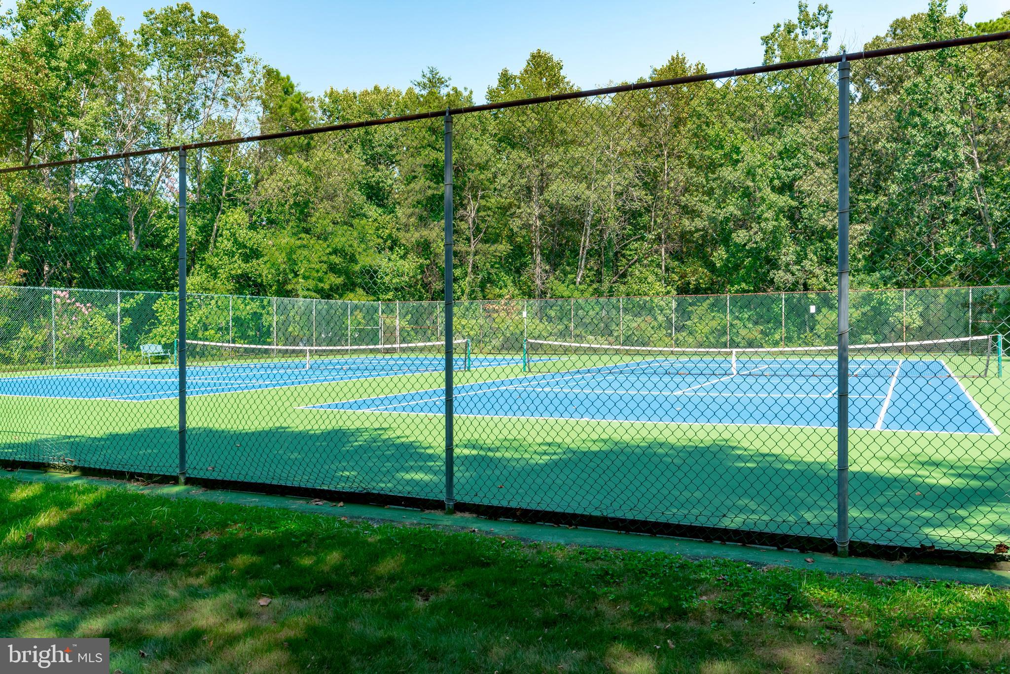 STONINGTON - Residential