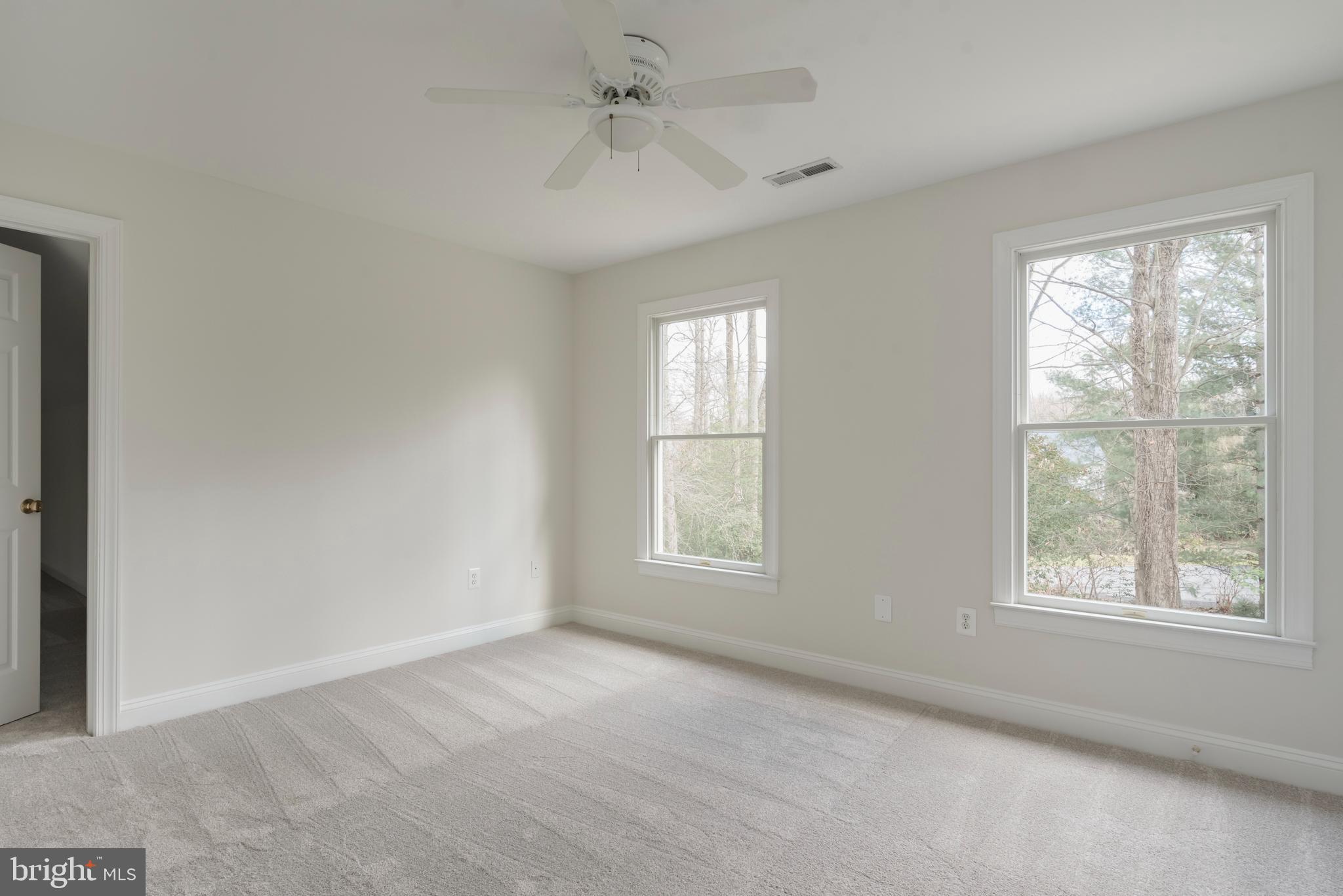 STONINGTON - Residential