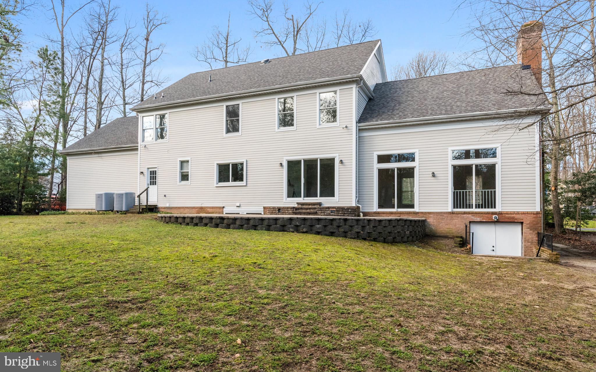 STONINGTON - Residential