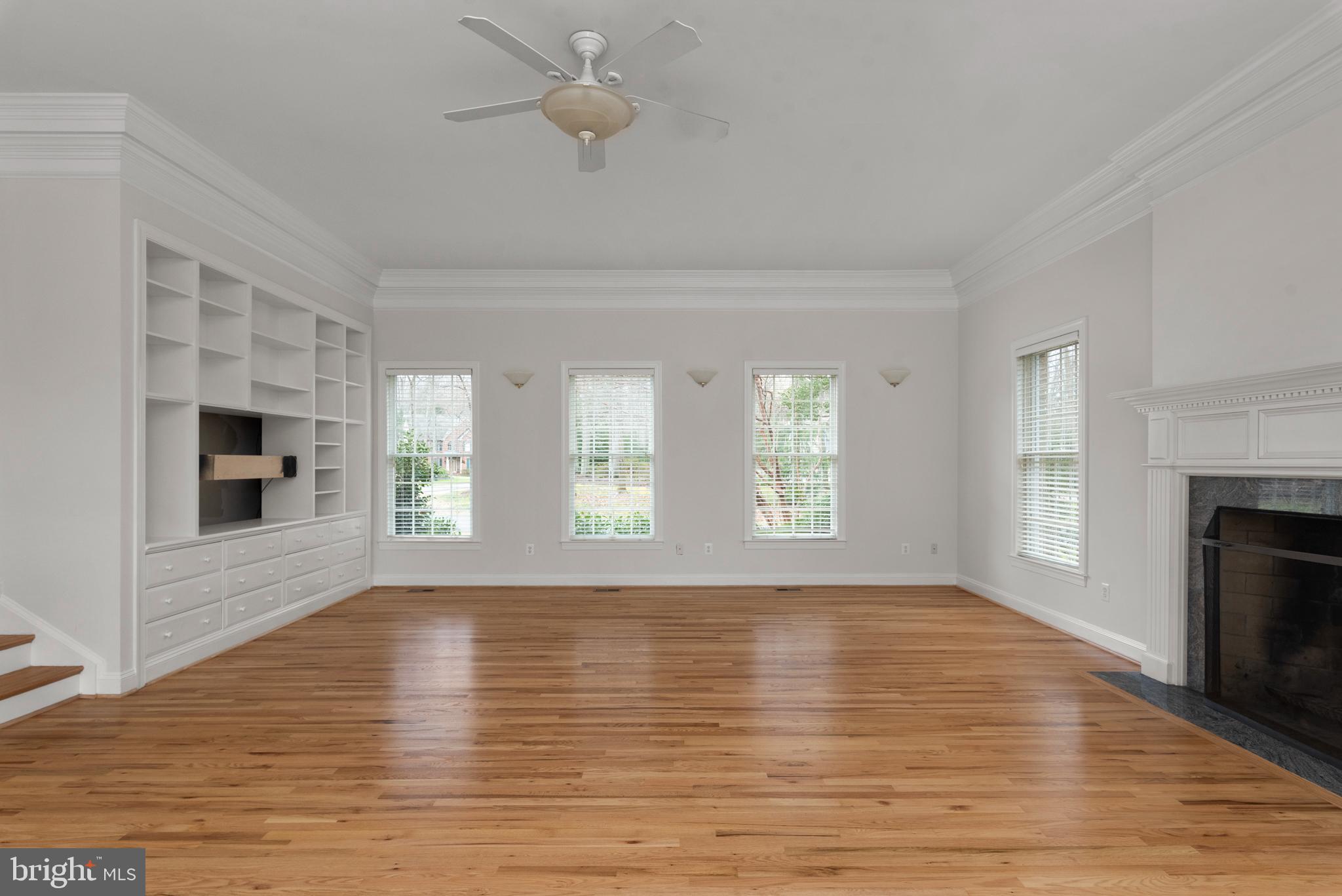 STONINGTON - Residential