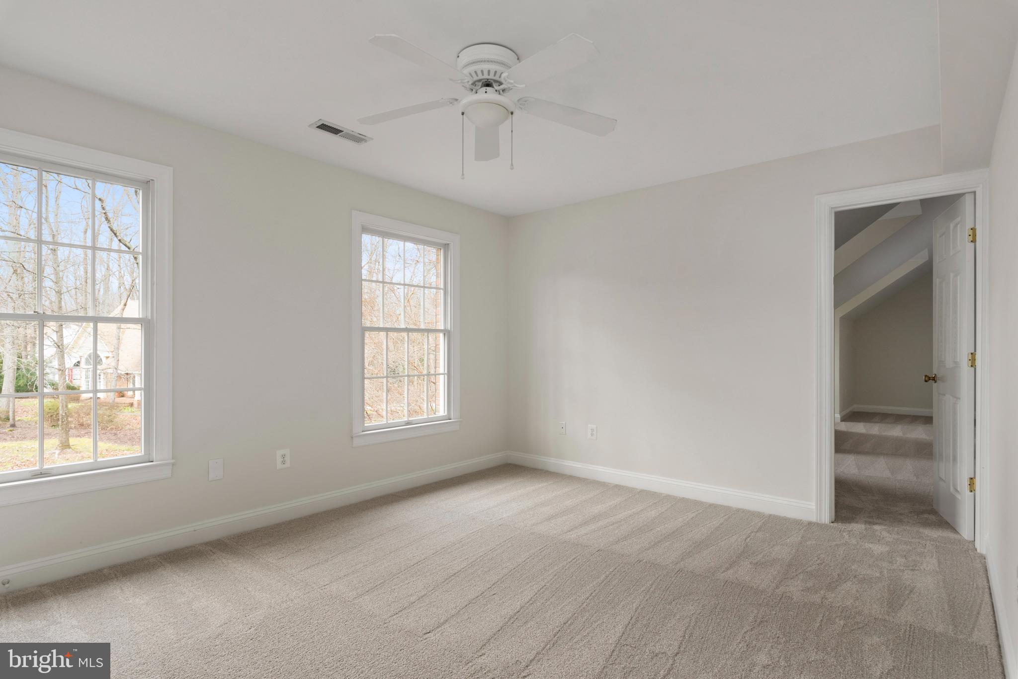 STONINGTON - Residential