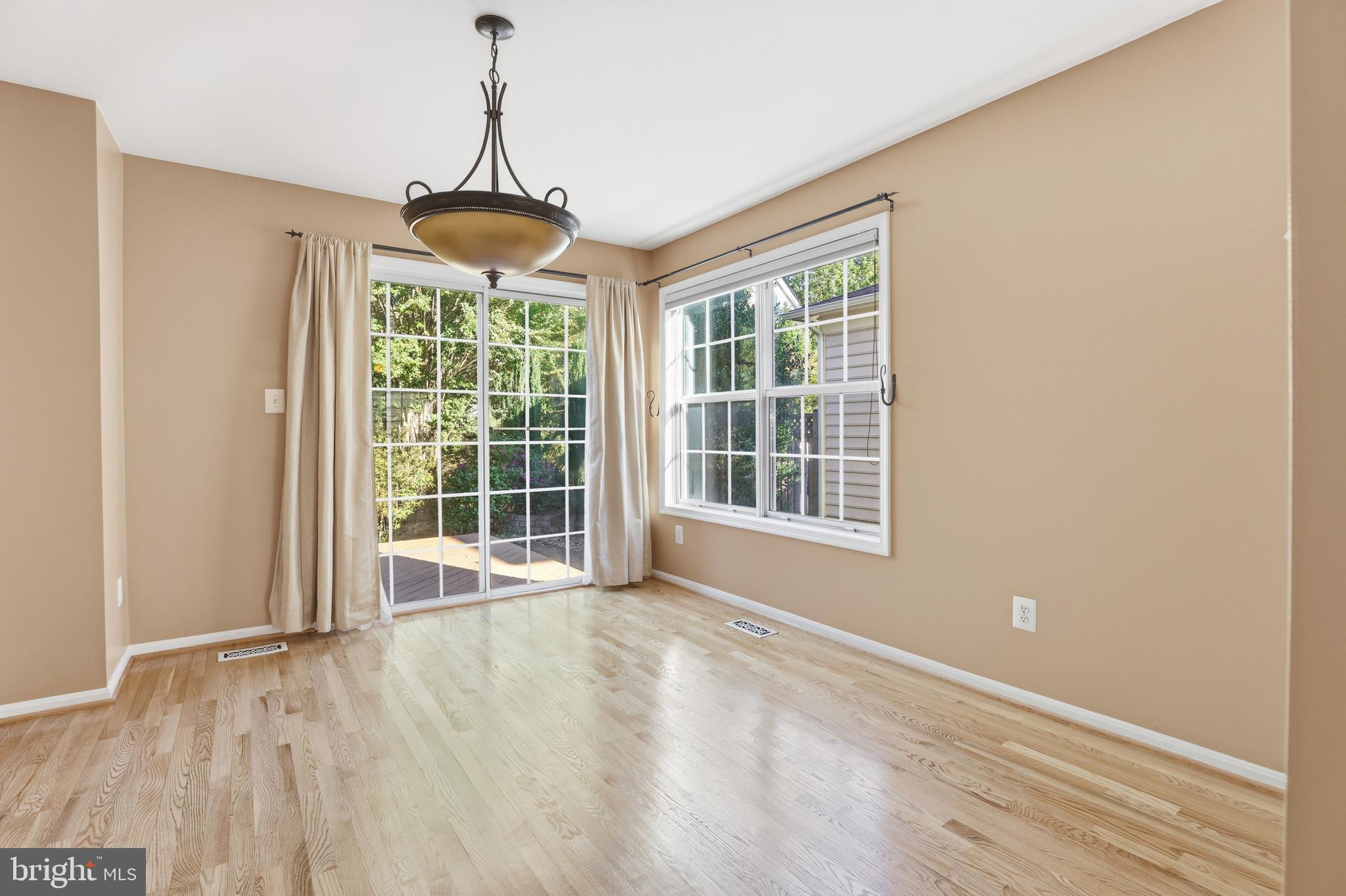 GABLE FIELD - Residential Lease