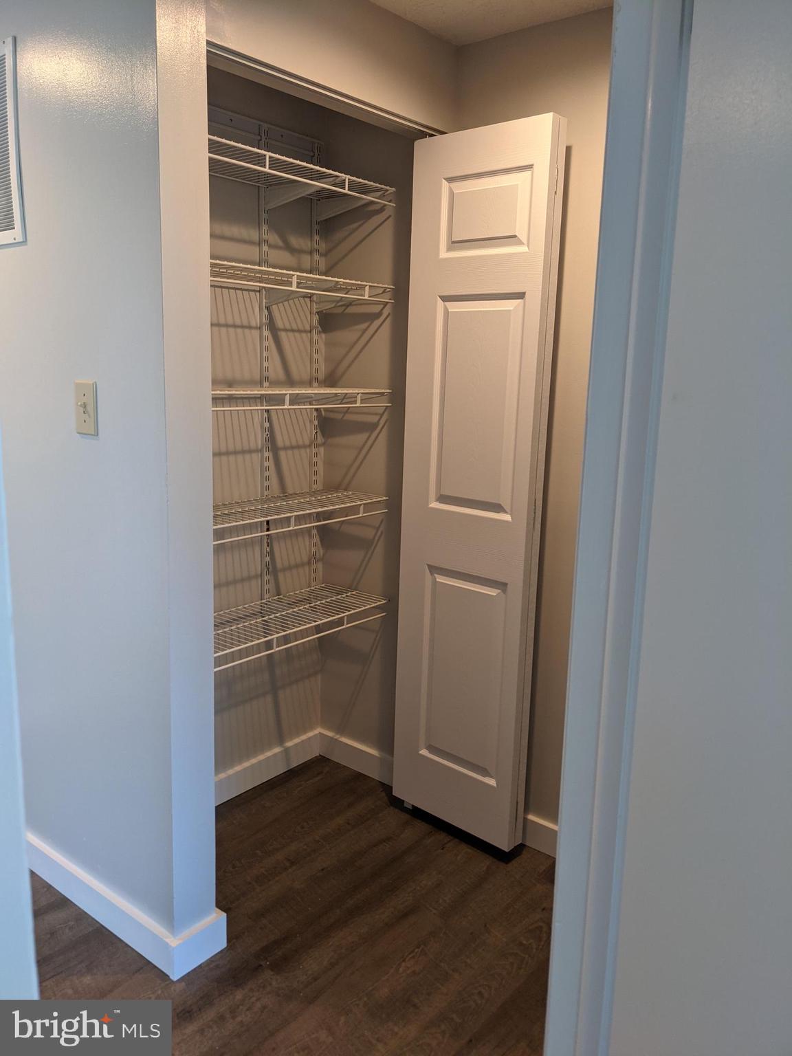 GLADE TOWN - Residential