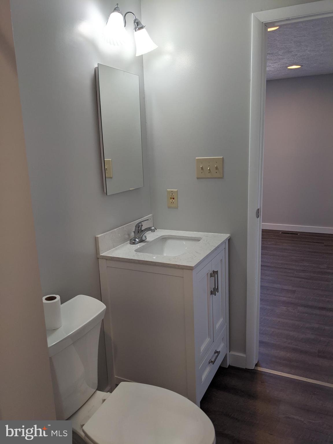 GLADE TOWN - Residential