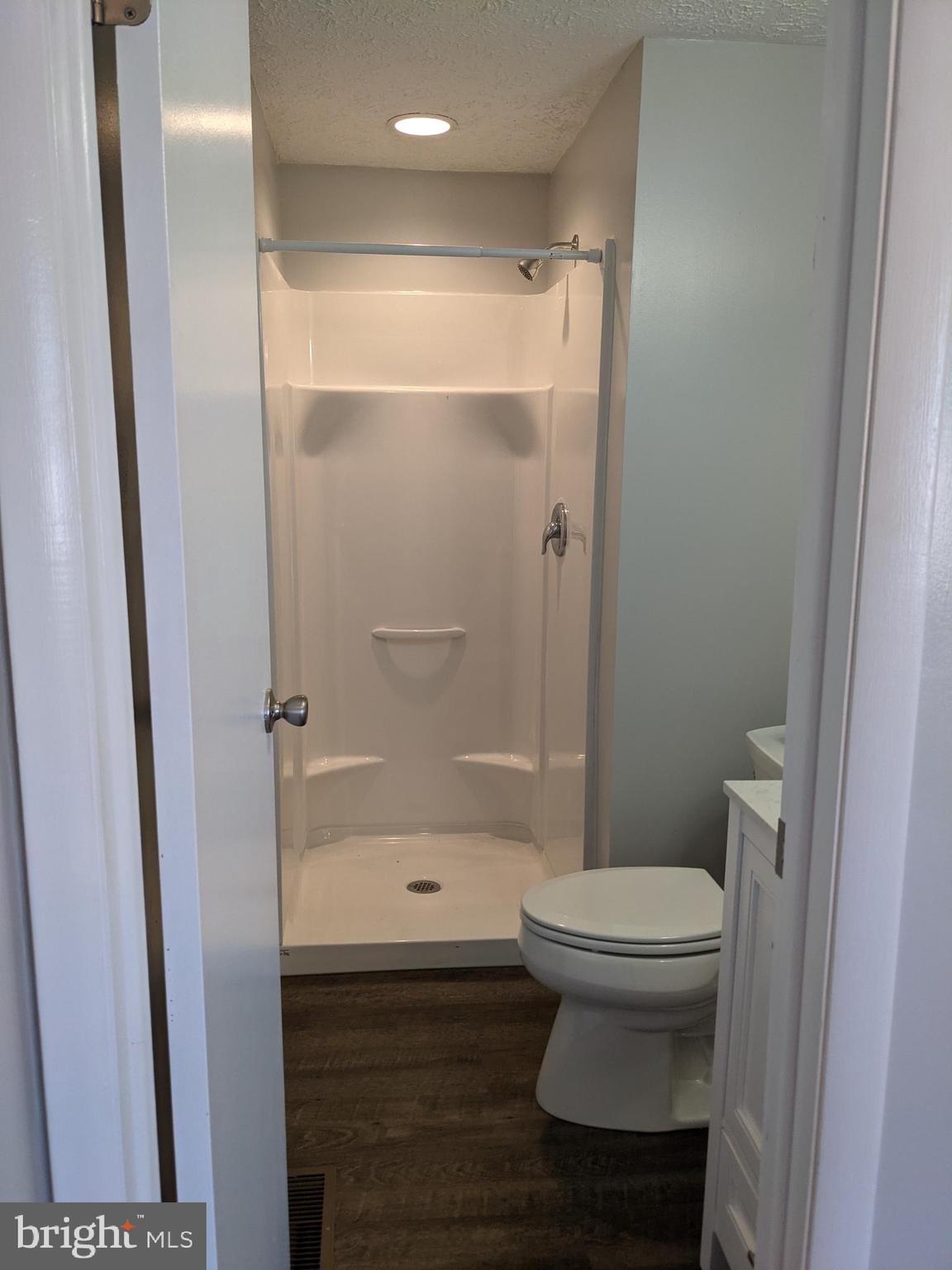 GLADE TOWN - Residential