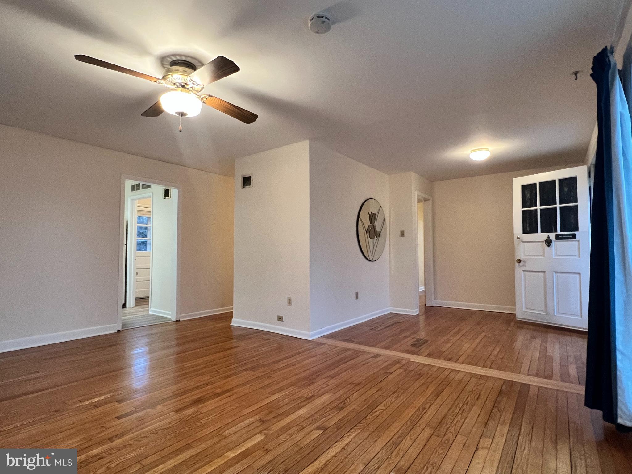 ANNALEE HEIGHTS - Residential Lease