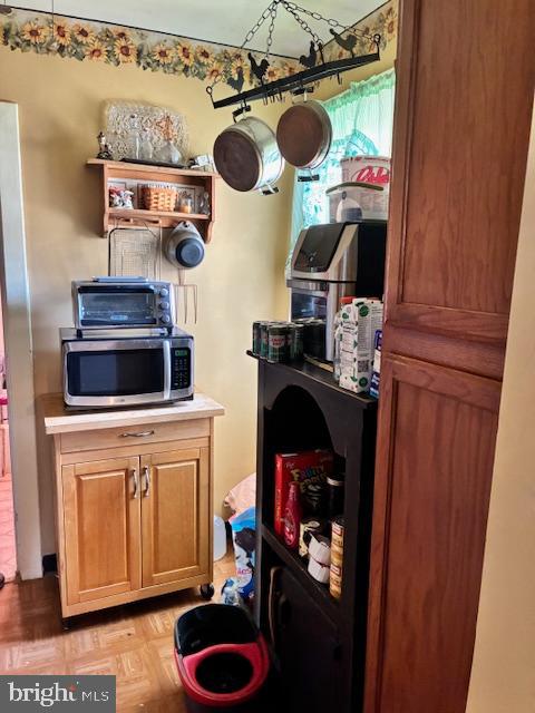 NAVES CROSSROADS - Residential