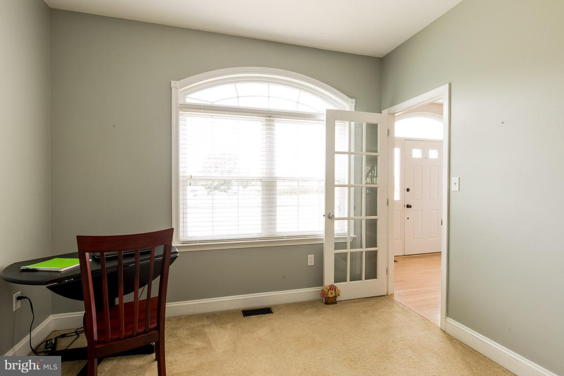 MILESTOWN OAK ESTATES - Residential