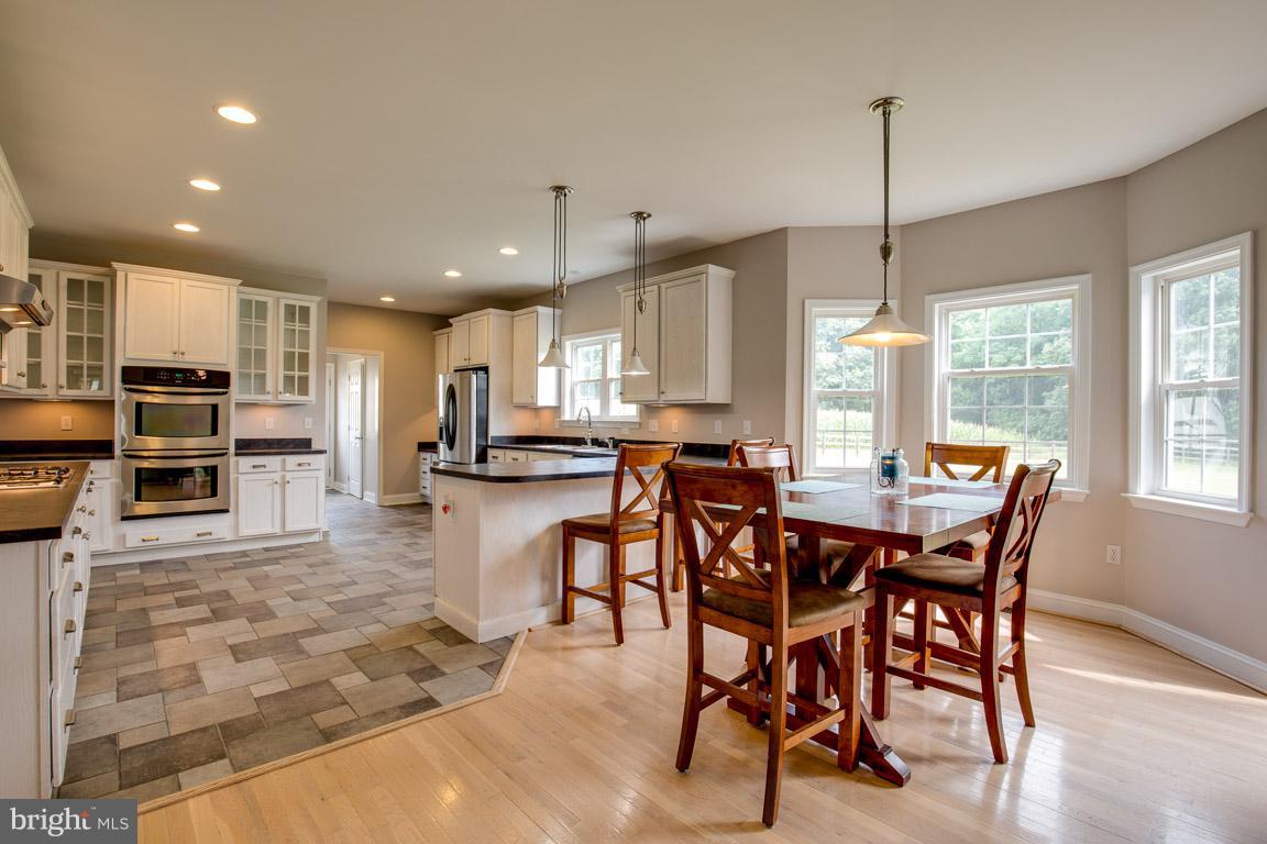 MILESTOWN OAK ESTATES - Residential