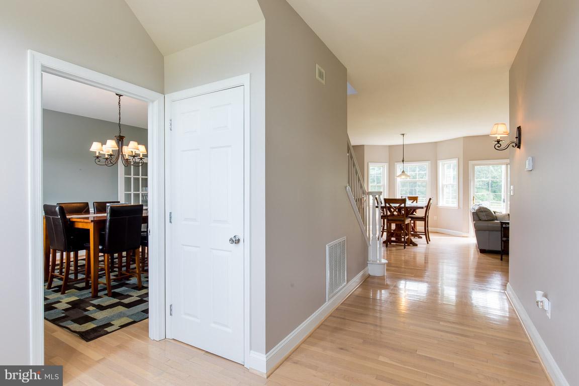 MILESTOWN OAK ESTATES - Residential